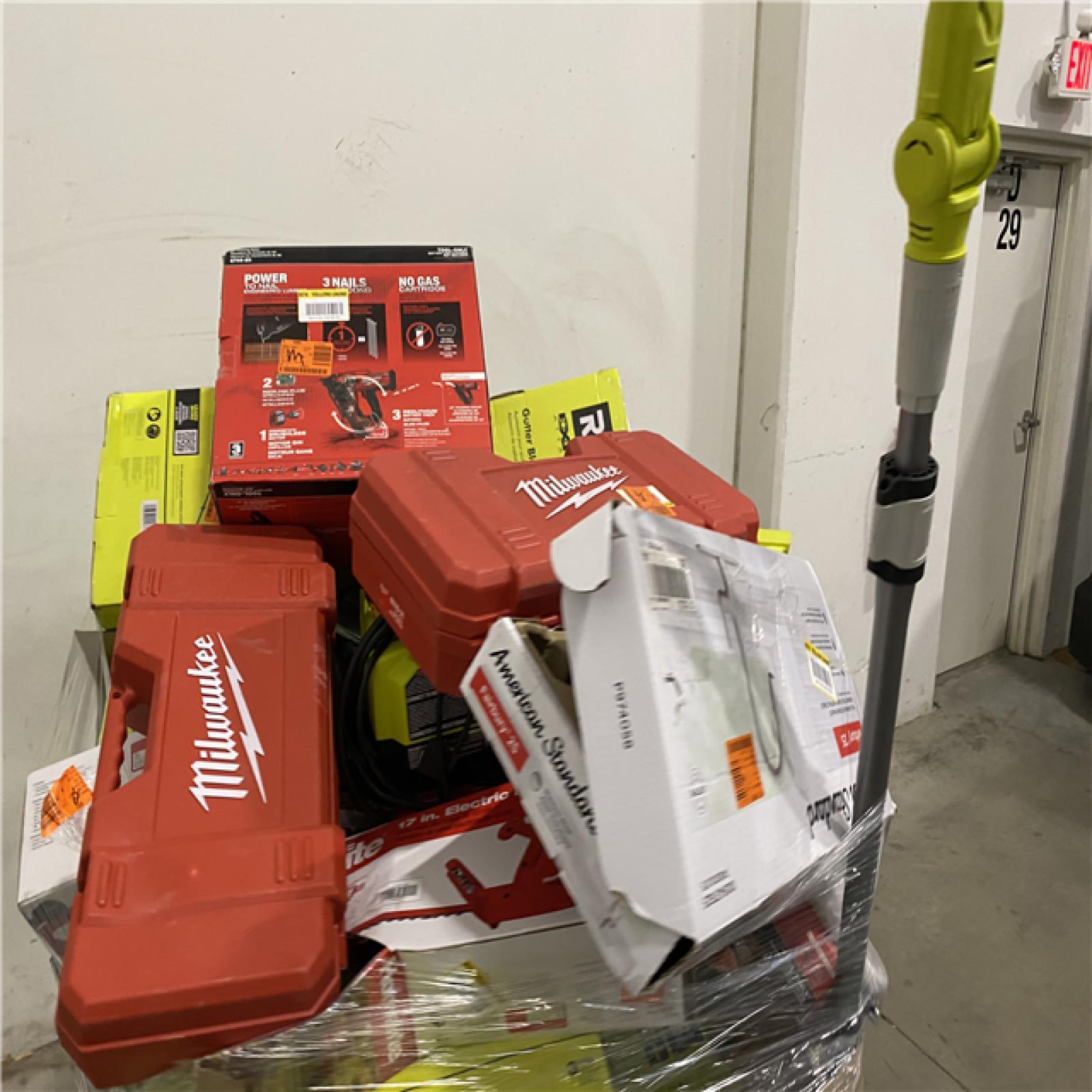 Dallas Location - As-Is Tool Pallet