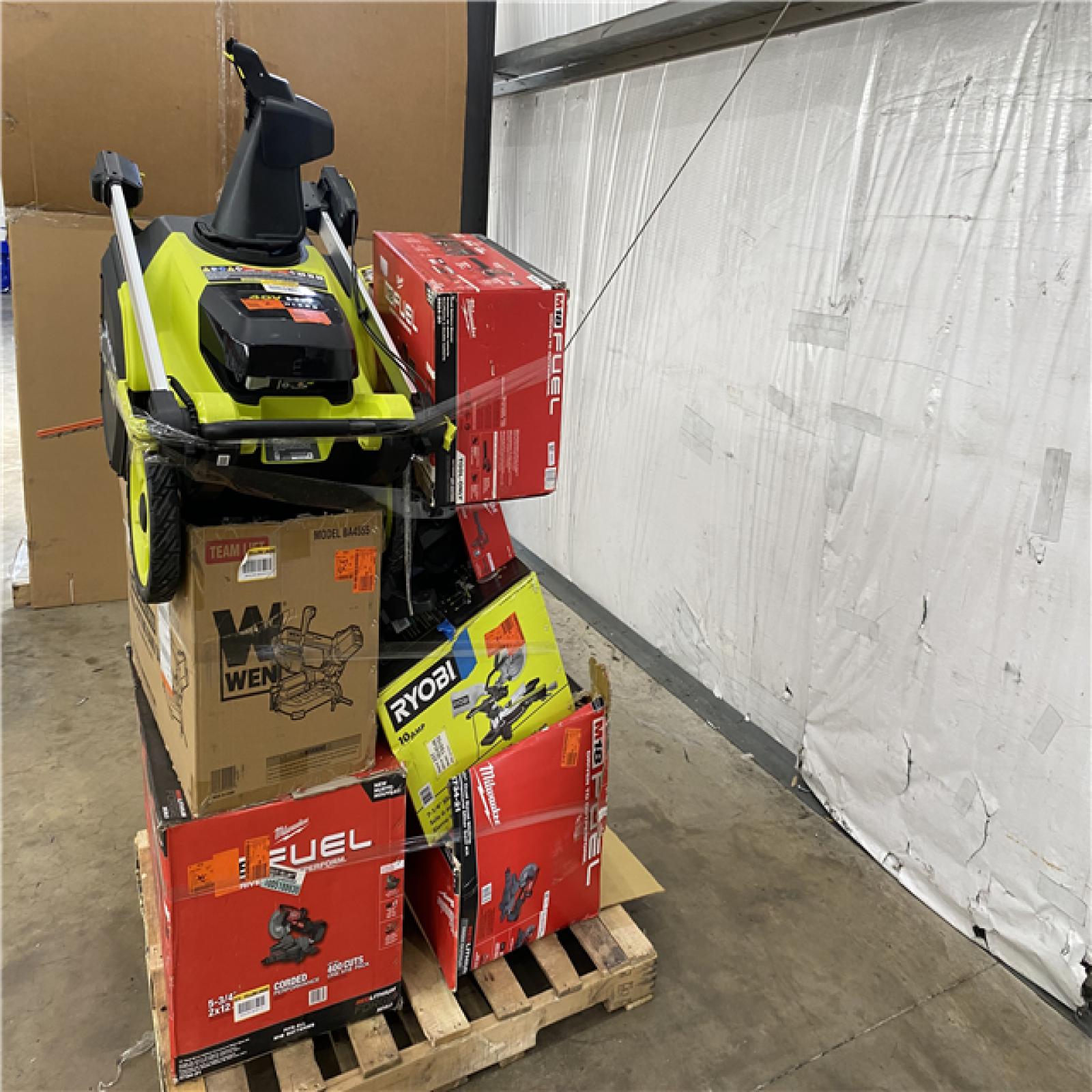 Houston Location AS IS - Tool Pallet