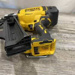 AS-IS DEWALT 20-Volt 21° Cordless Framing Nailer (Tool-Only)