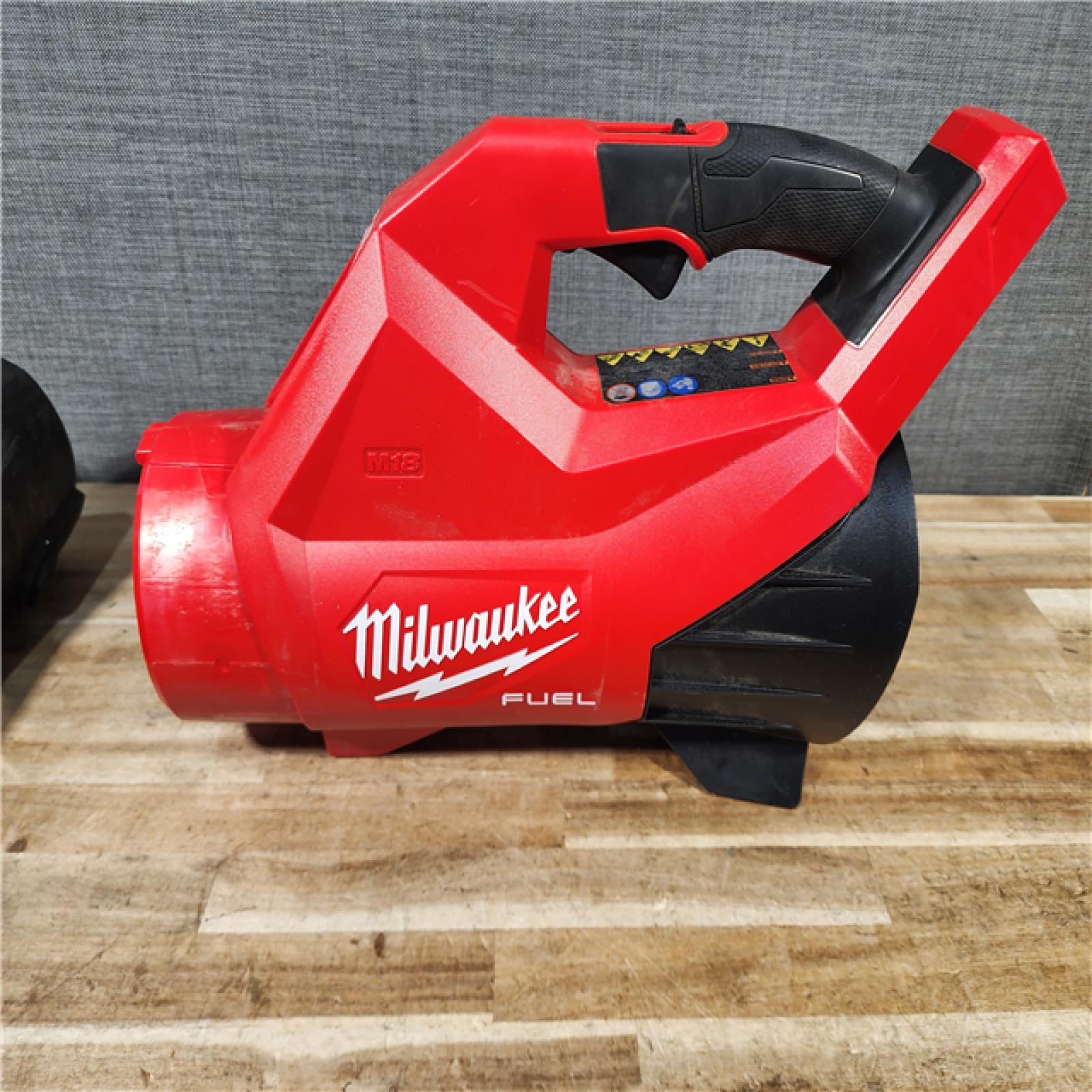 HOUSTON LOCATION - AS - IS Milwaukee FUEL 120 MPH 500 CFM 18V Lithium-Ion Brushless Cordless Handheld Blower (Tool-Only)