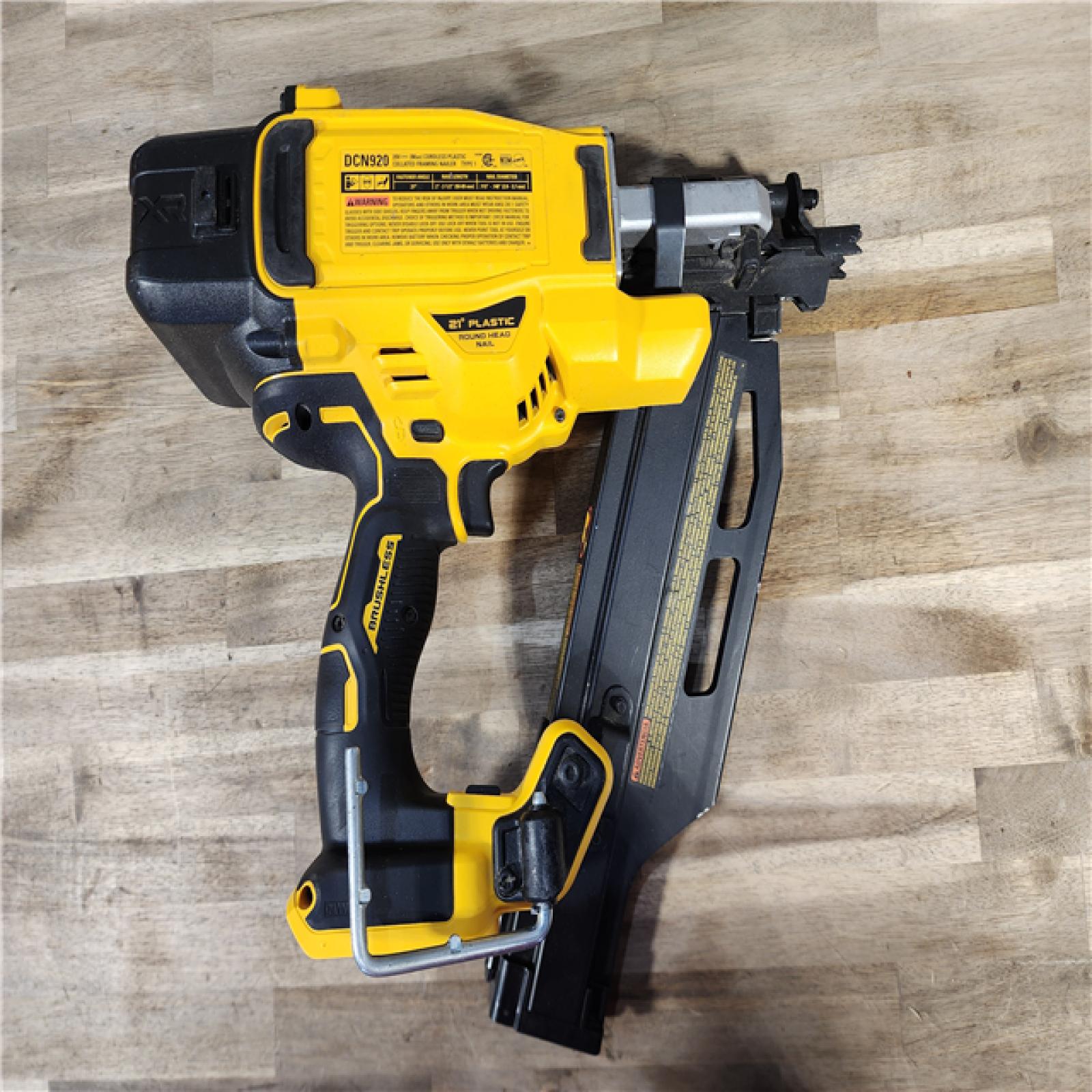 HOUSTON LOCATION - AS-IS DEWALT 20-Volt 21° Cordless Framing Nailer (Tool-Only)