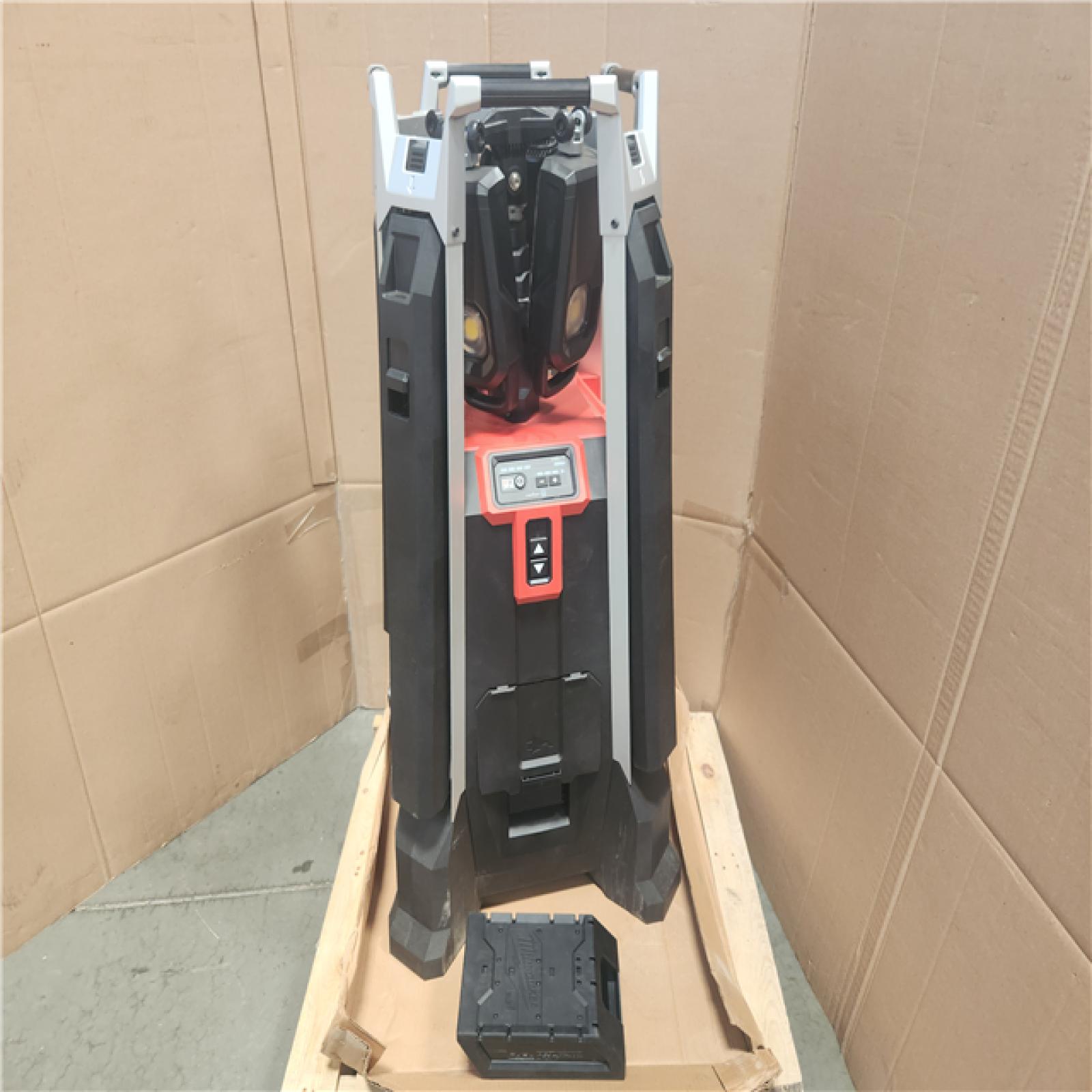 CALIFORNIA MILWAUKEE ROCKET TOWER LIGHT/CHARGER INCLUDES (1) Battery-Appears in Excellent Condition