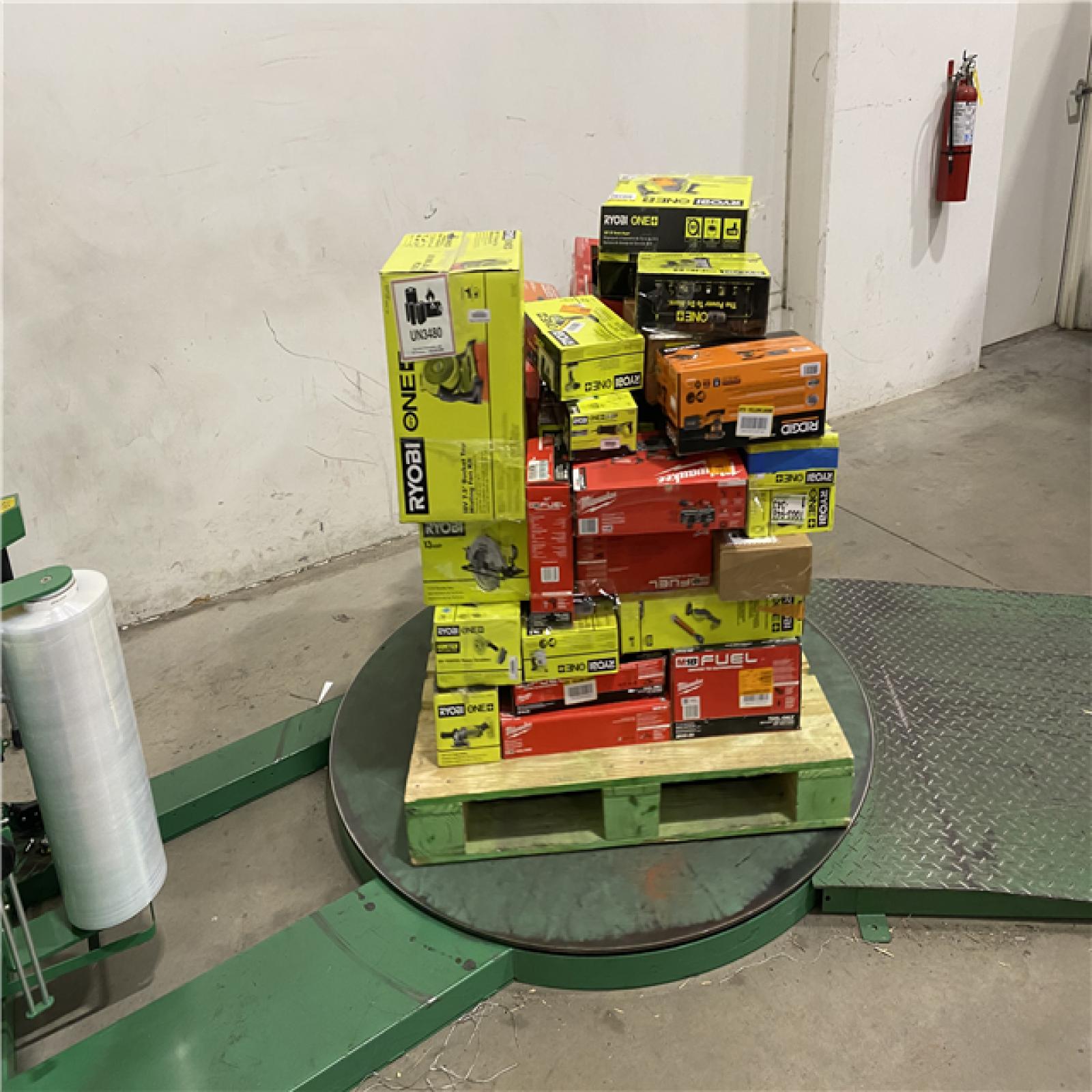 Dallas Location - As-Is Tool Pallet