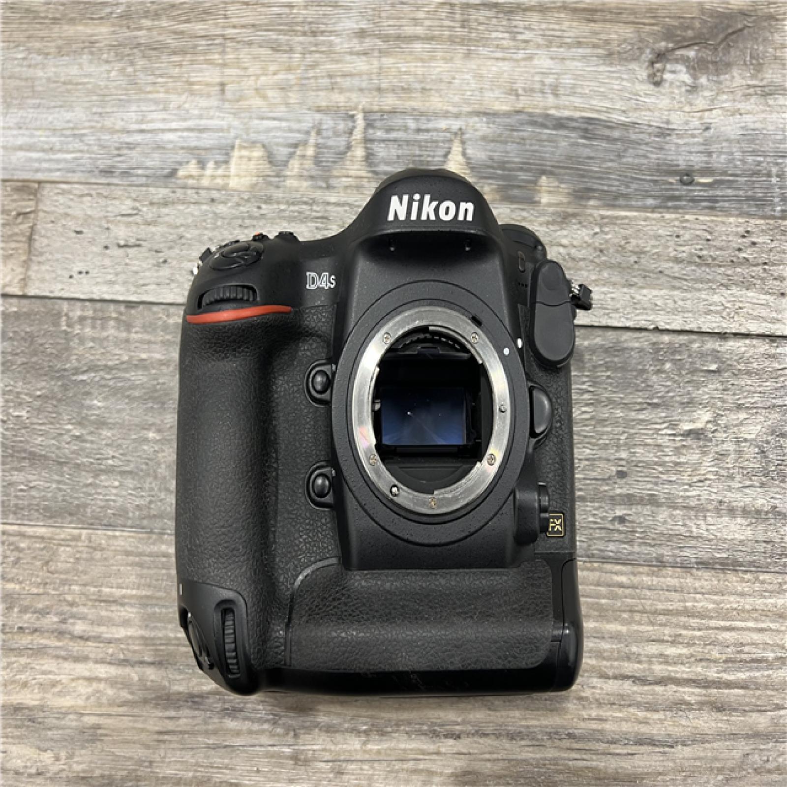 AS-IS Nikon D4S 16.2 MP CMOS FX Digital SLR with Full 1080p HD Video (Body Only)