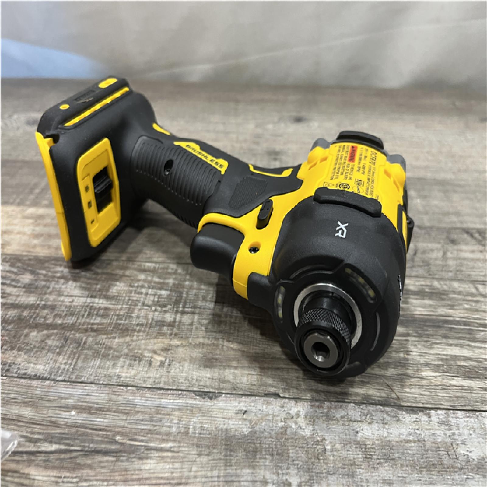 AS-IS DEWALT 20V XR Brushless Cordless 1/4 in. Quiet Hydraulic Impact Driver (Tool-Only)