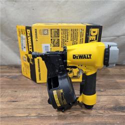 AS-IS DEWALT DW66C-1 2-1/2 Inch 15 Degree Coil Siding and Fencing Nailer