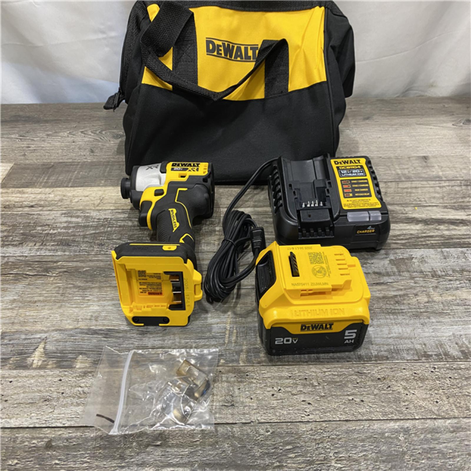 AS-IS DEWALT 20-Volt Maximum XR Lithium-Ion Cordless Brushless 1/4 in. 3-Speed Impact Driver Kit