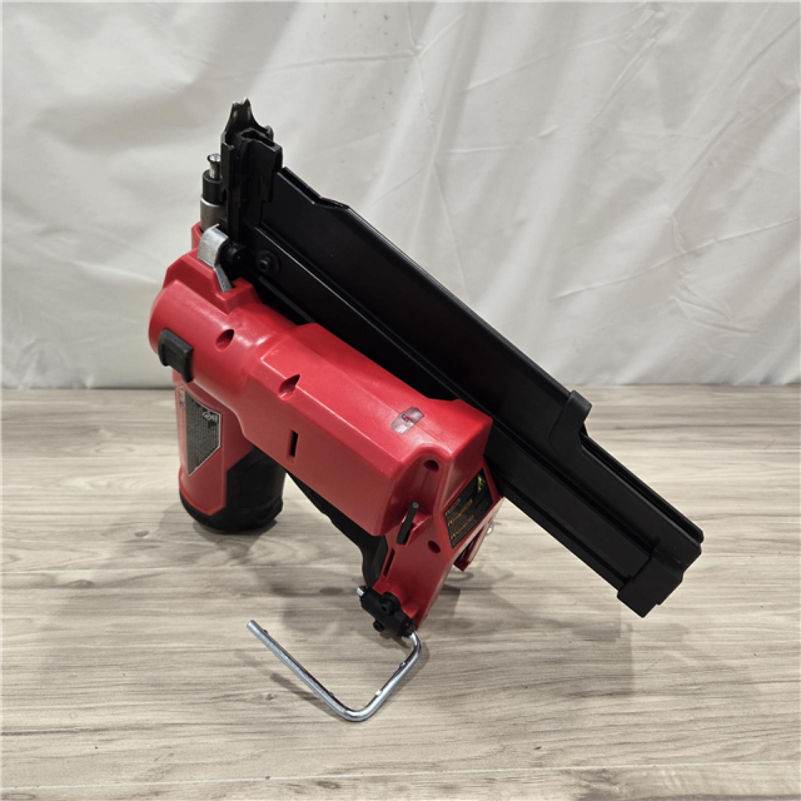 AS-IS Milwaukee 2744-20 M18 FUEL 3-1/2 in. 18V 21-Degree Cordless Framing Nailer (Tool-Only)