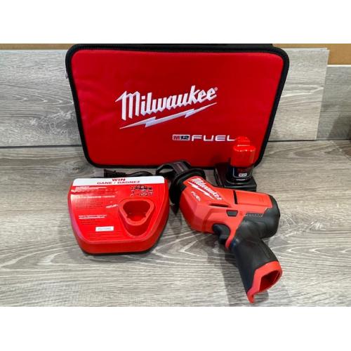 AS-IS Milwaukee FUEL 12V Lithium-Ion Brushless Cordless HACKZALL Reciprocating Saw Kit