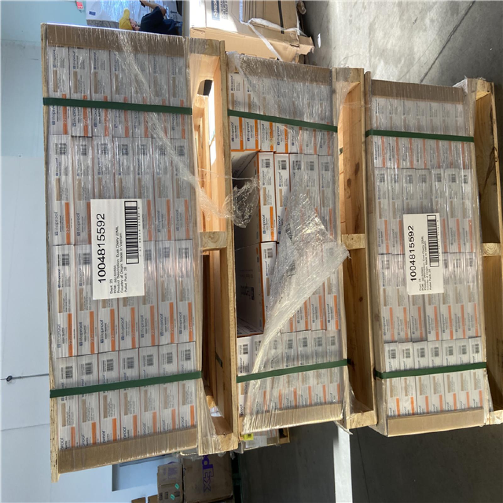 DALLAS LOCATION - Lifeproof Dusk Cherry 22 MIL x 8.7 in. W x 48 in. L Click Lock Waterproof Luxury Vinyl Plank Flooring (20.1 sqft/case) - 80 CASES