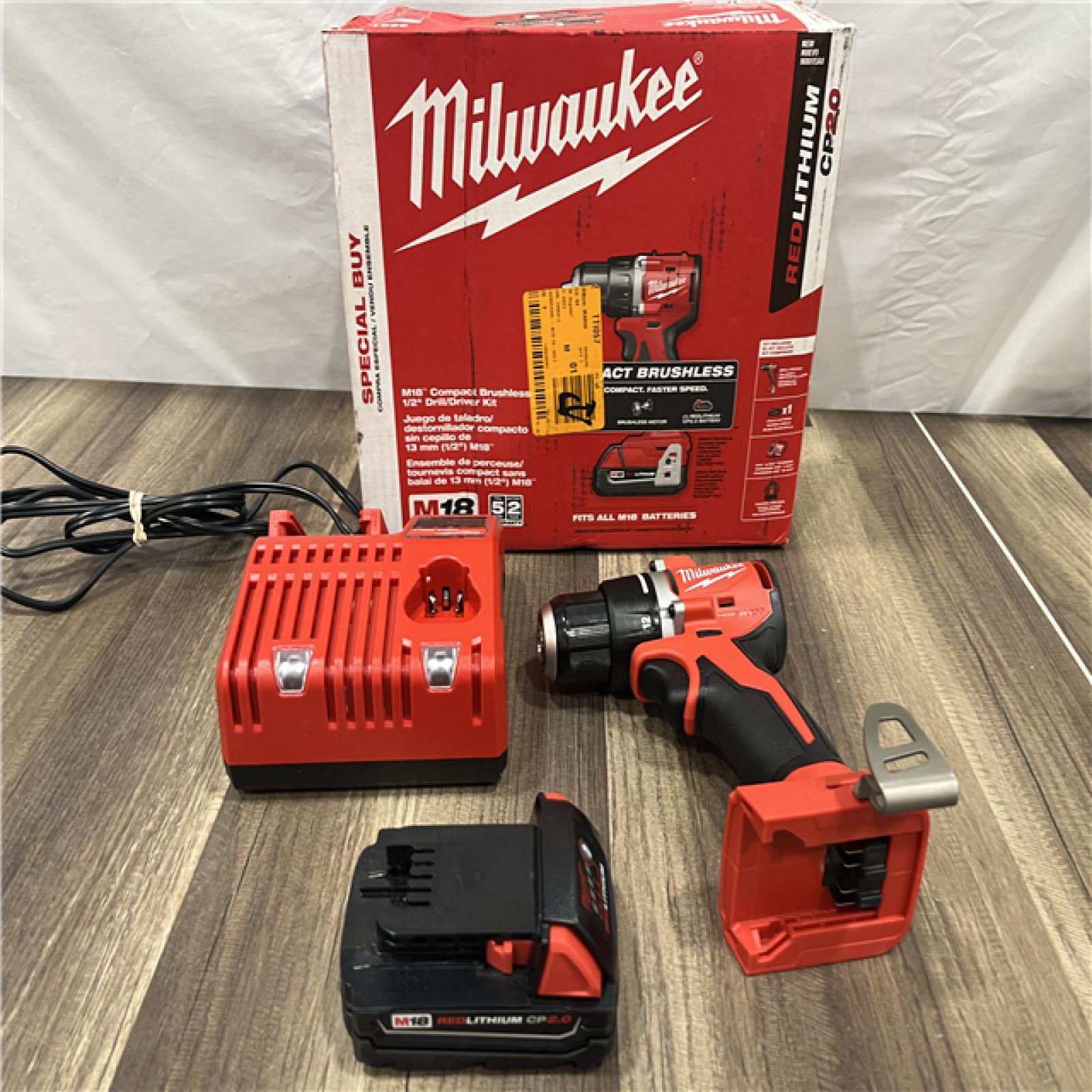 GOOD Milwaukee M18 Compact Next Gen 1/2 in. Brushless Cordless Drill/Driver Kit (Battery & Charger)