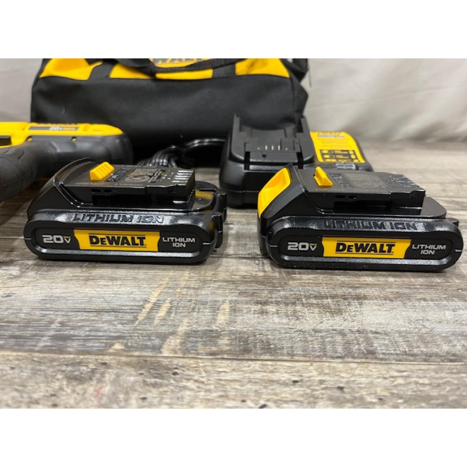 AS-IS DEWALT 20V MAX Cordless 1/2 in. Drill/Driver Kit