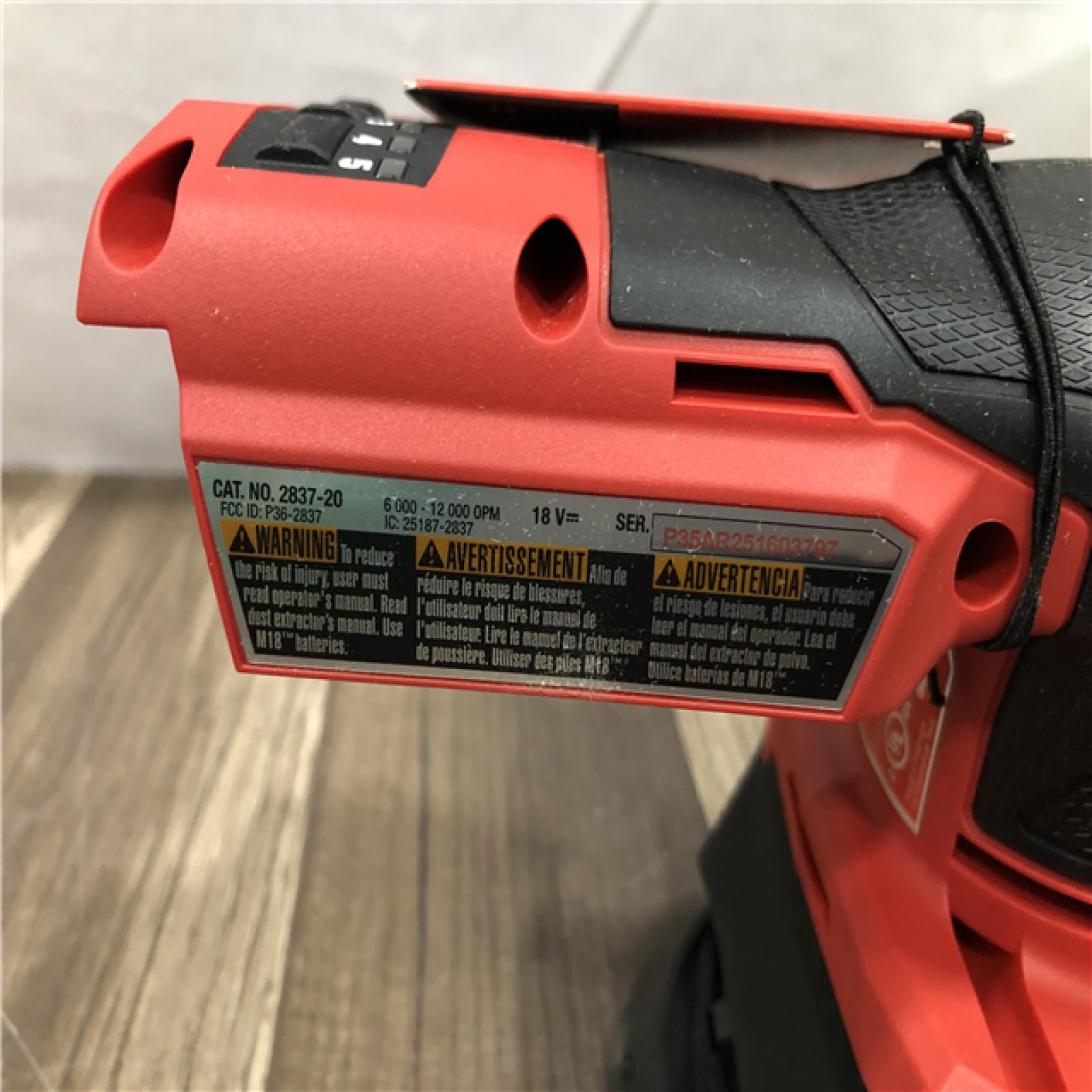 AS-IS Milwaukee 18V Lithium-Ion Brushless Cordless FUEL 5 in. Random Orbit Sander (Tool-Only)