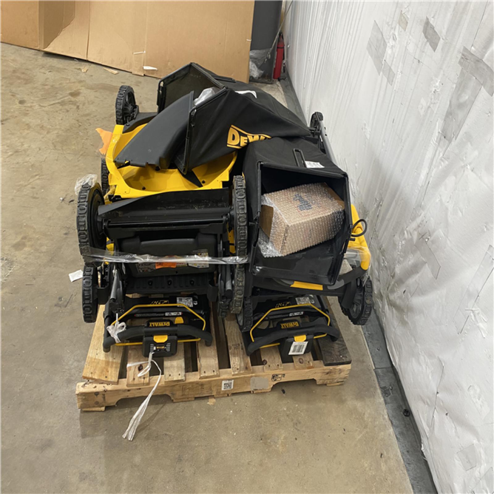 Houston Location - AS-IS Tool Pallet