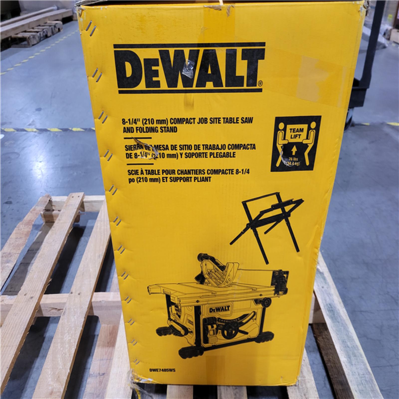California AS-IS DEWALT 8-1/4 (210mm) COMPACT JOB SITE TABLE SAW AND FOLDING STAND