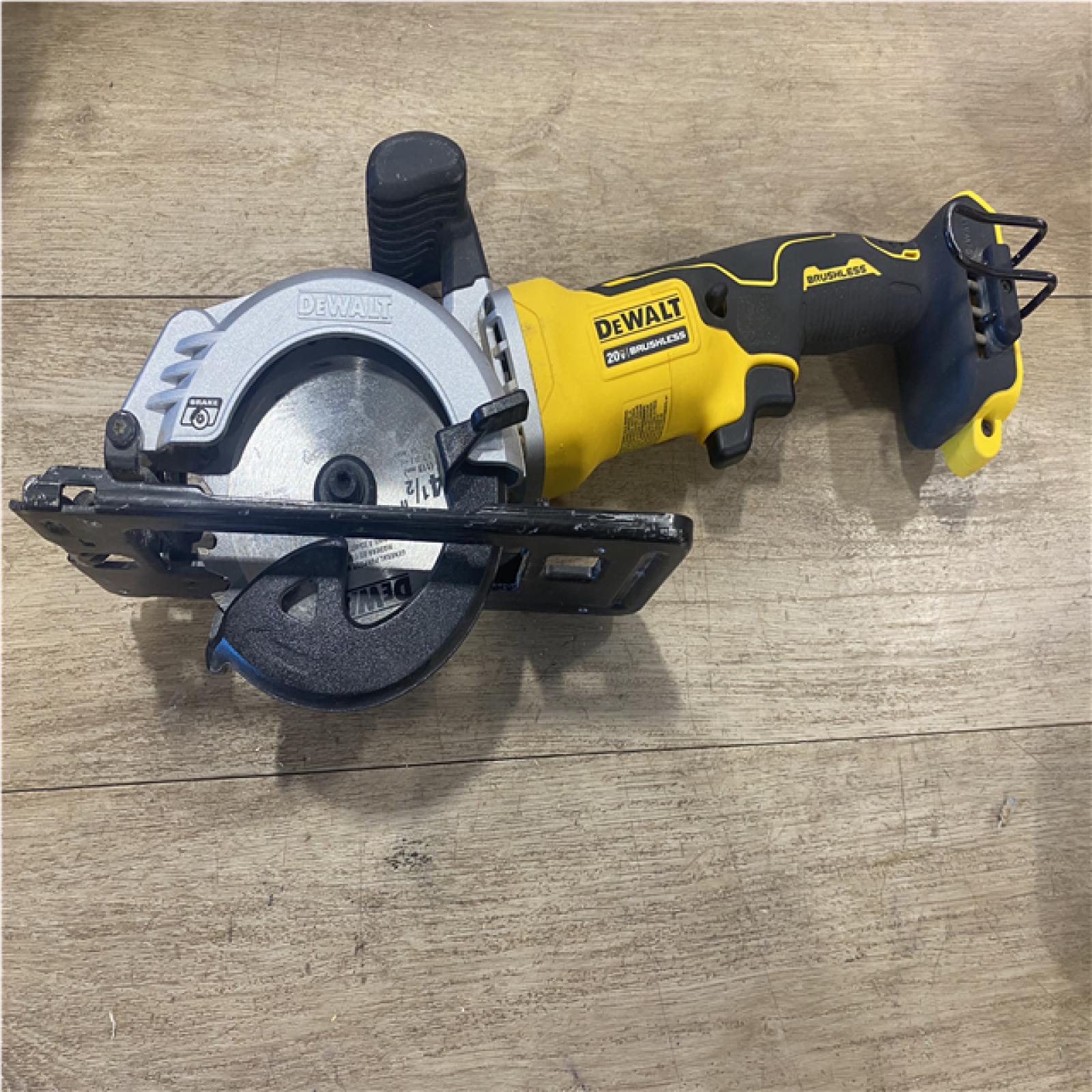 AS-IS DEWALT ATOMIC 20V MAX Cordless Brushless 4-1/2 in. Circular Saw (Tool Only)