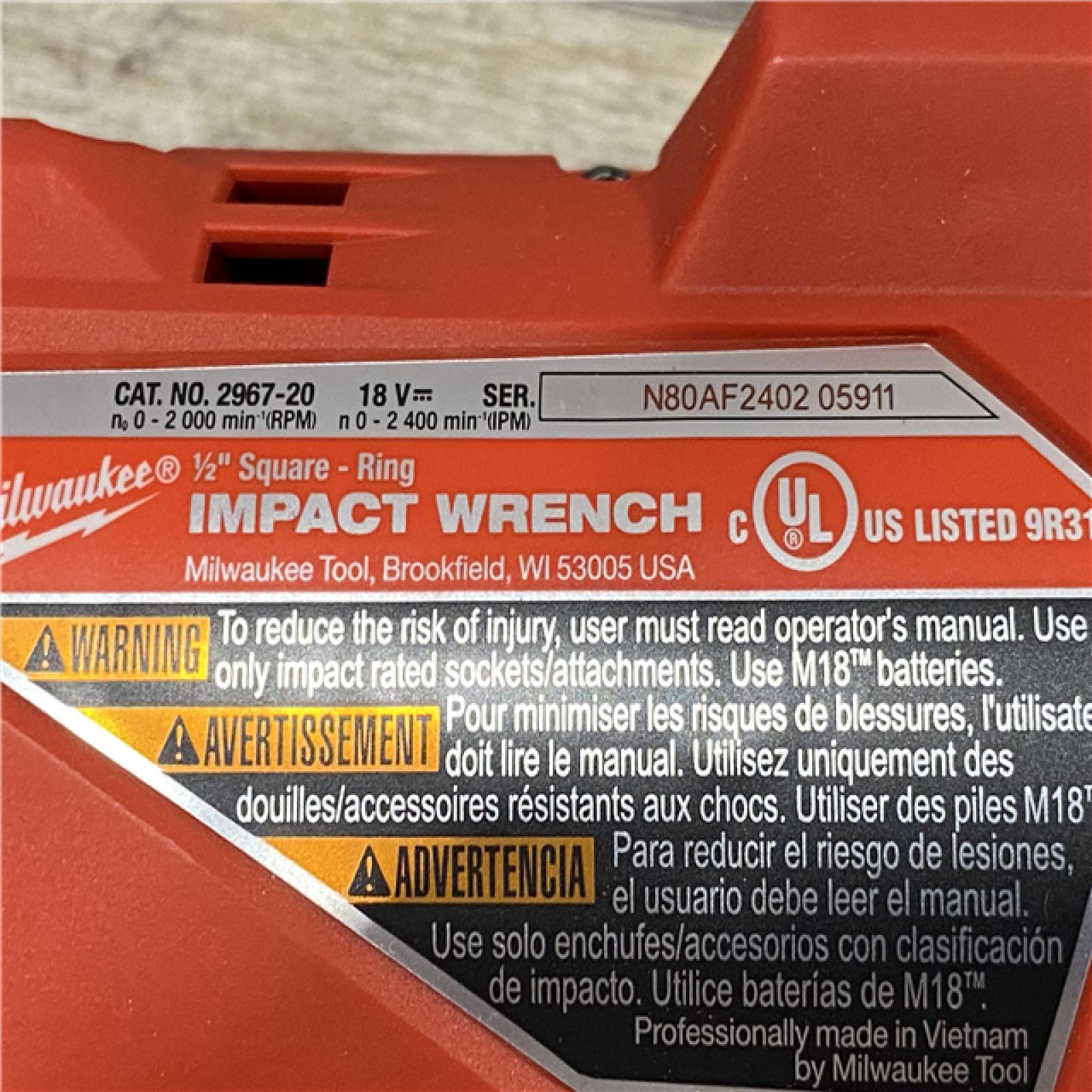 AS-IS Milwaukee FUEL 18V Lithium-Ion Brushless Cordless 1/2 in. Impact Wrench w/Friction Ring Kit