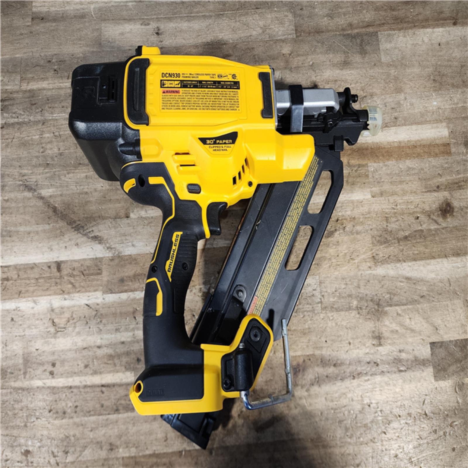 HOUSTON LOCATION - AS-IS DEWALT 20V 30 Degree Cordless Framing Nailer (Tool-Only)