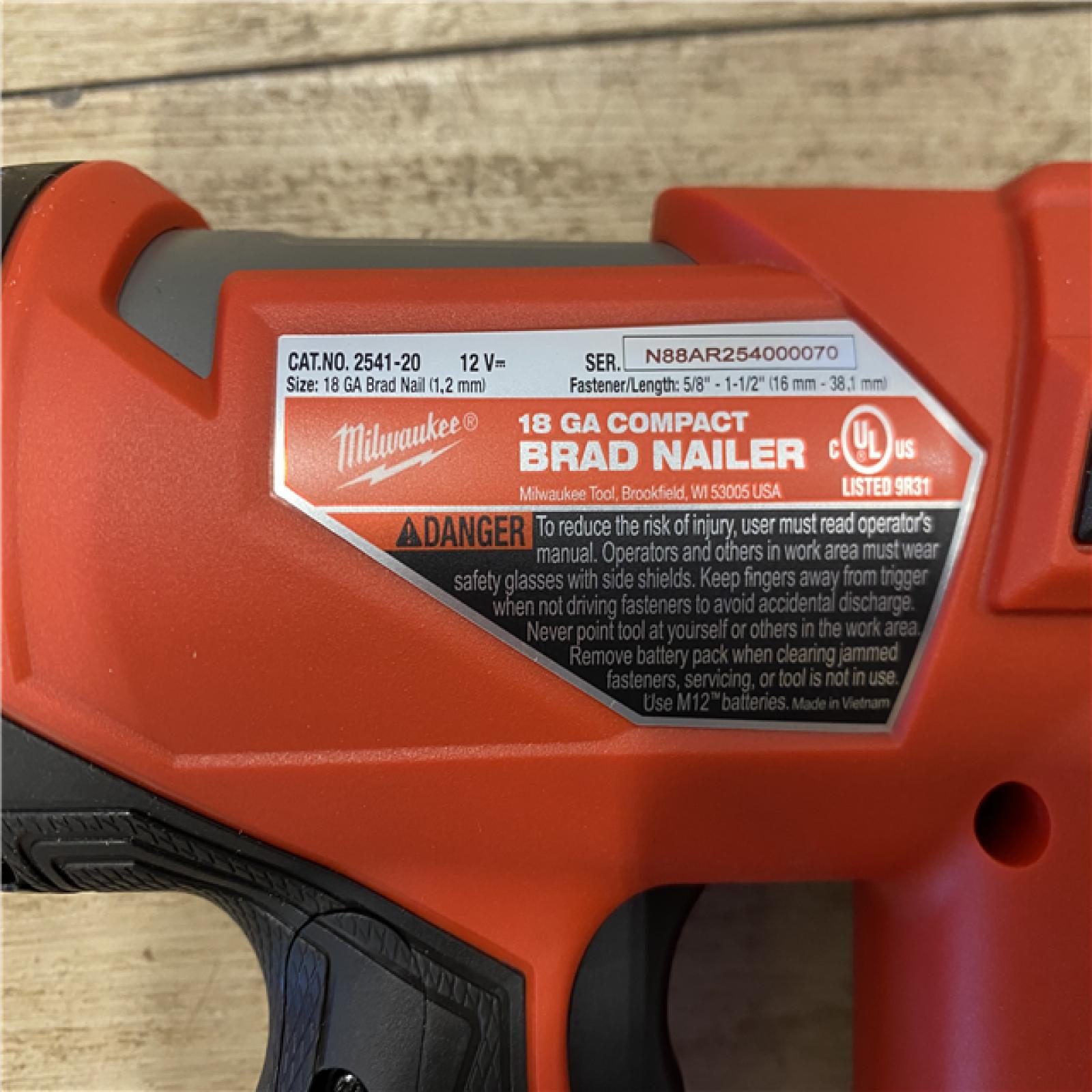 AS-IS Milwaukee FUEL 12-Volt Lithium-Ion Brushless Cordless 18-Gauge 1-1/2 in. Compact Brad Nailer (Tool-Only)