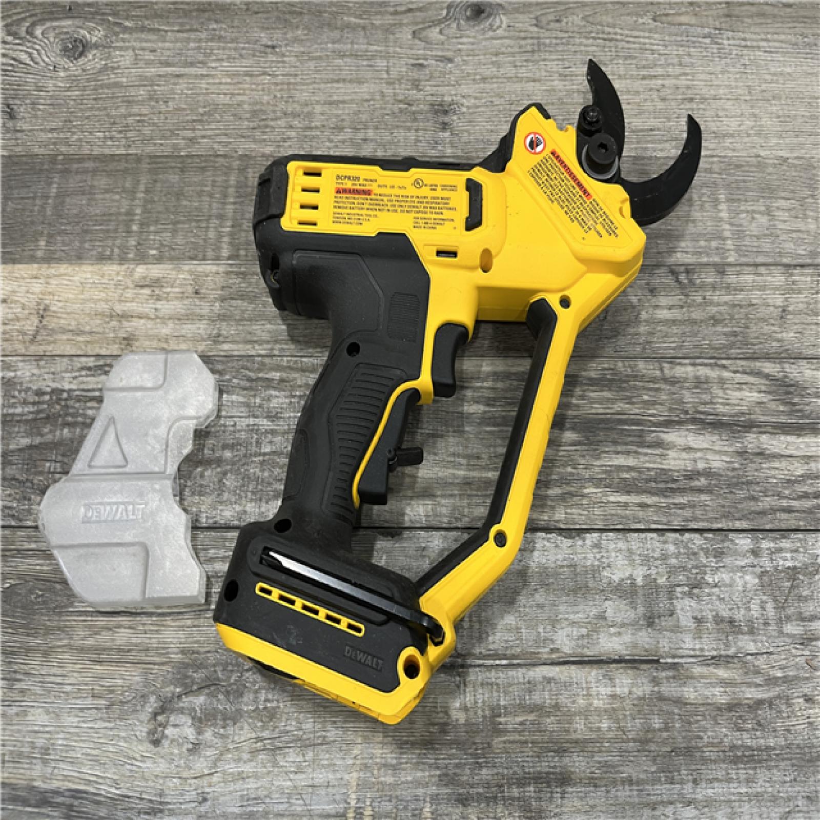 AS-IS DEWALT 20V MAX Cordless Pruner Kit