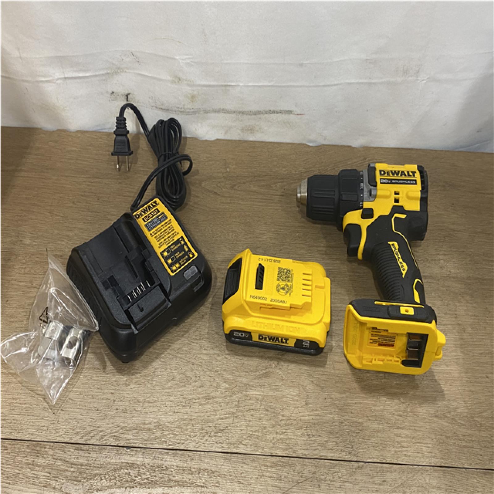 AS-IS DEWALT Atomic 20V Lithium-Ion Cordless Compact 1/2 in. Drill/Driver Kit