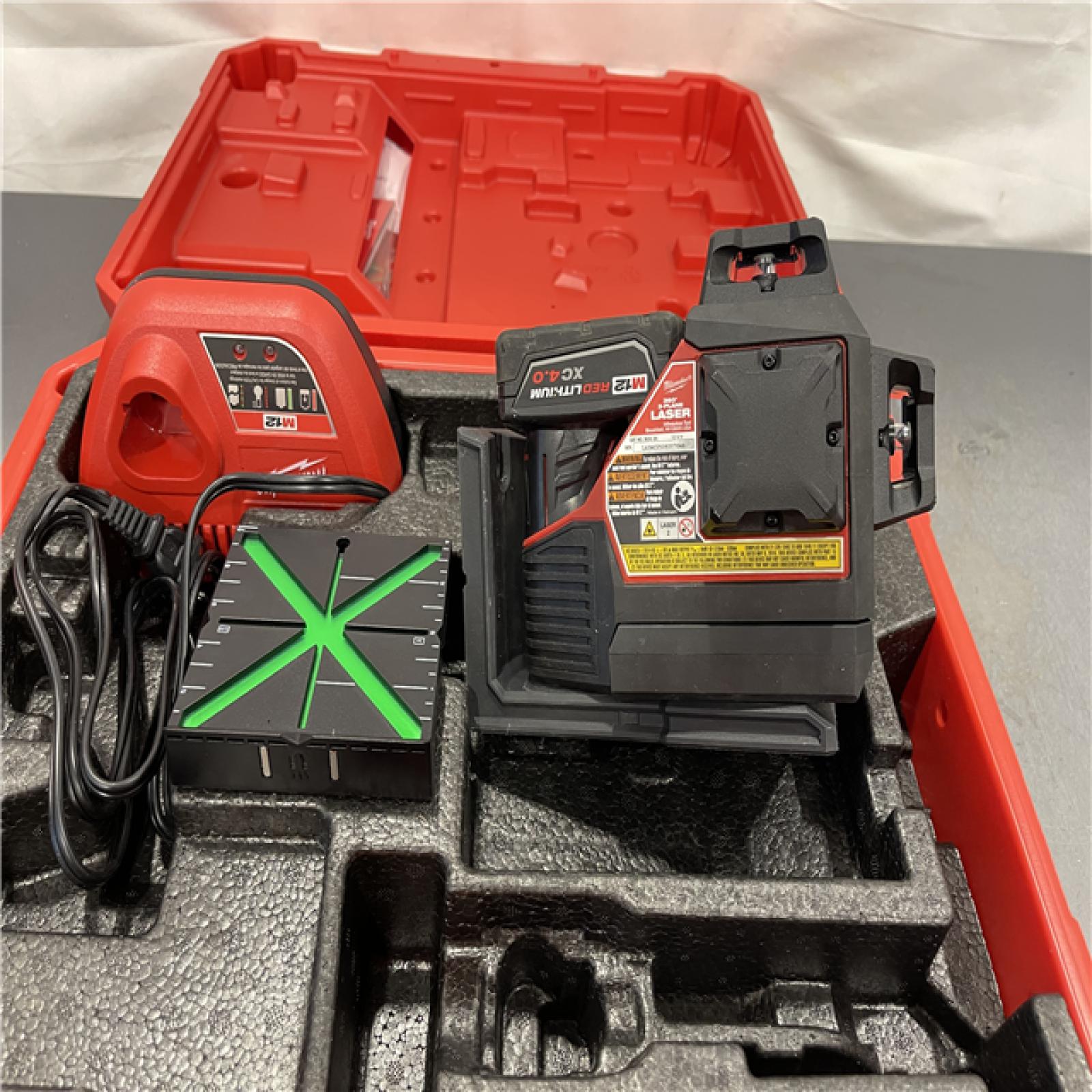 AS-IS - Milwaukee M12 12-Volt Lithium-Ion Cordless Green 250 ft. 3-Plane Laser Level Kit