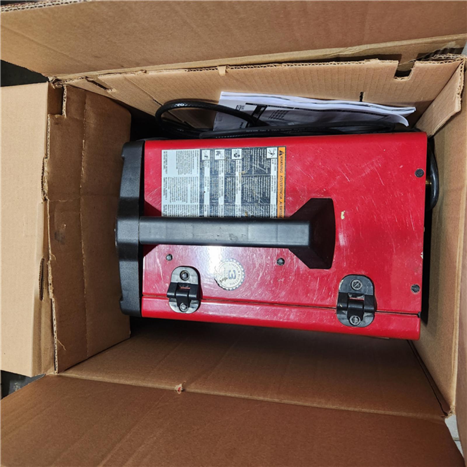 Dallas Location - As-Is Lincoln Electric Weld-Pak 140 Amp MIG Welder
