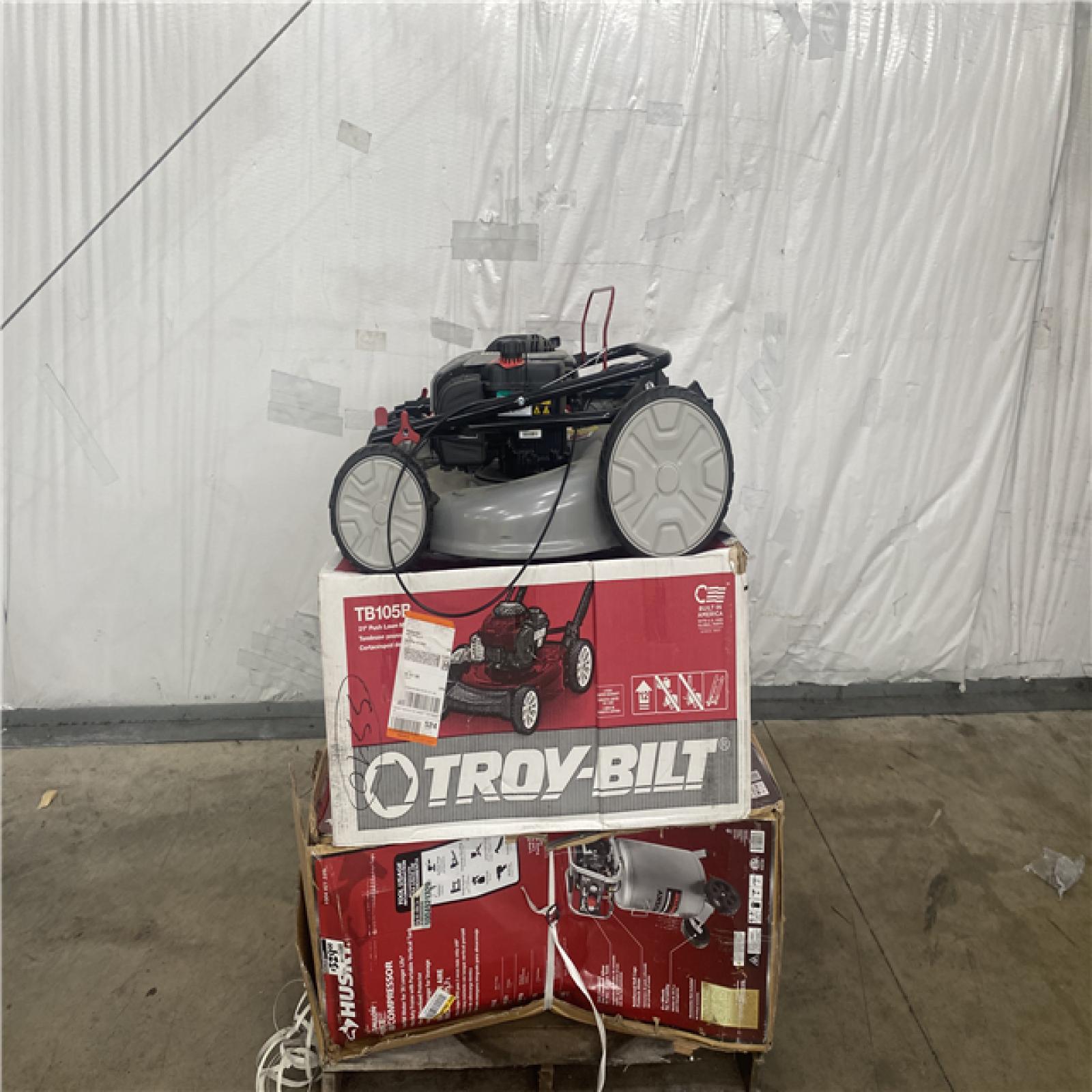 Houston Location - AS-IS Outdoor Pallet