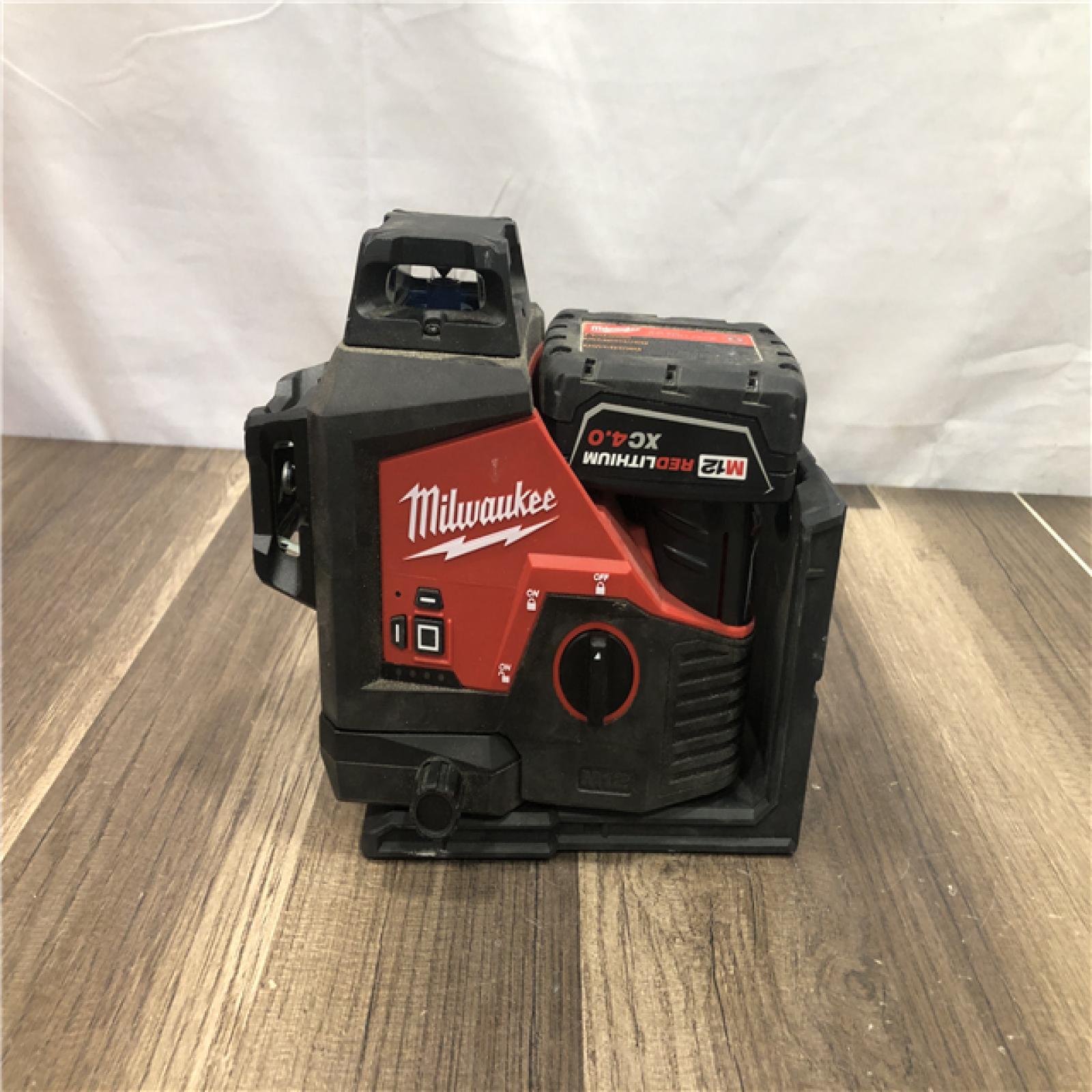 AS-IS Milwaukee 12-Volt Lithium-Ion Cordless Green 250 ft. 3-Plane Laser Level Kit