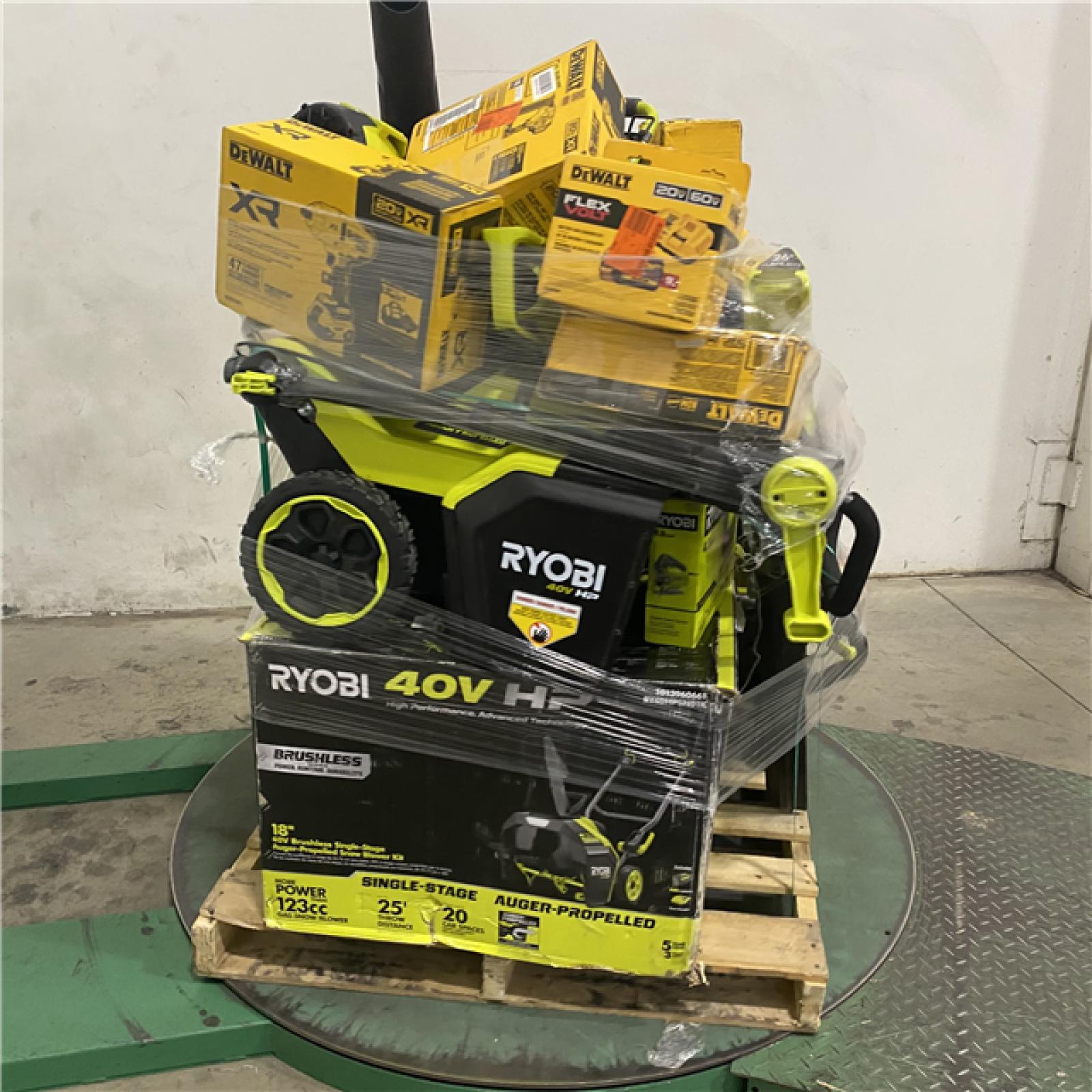 Dallas Location - As-Is Tool Pallet