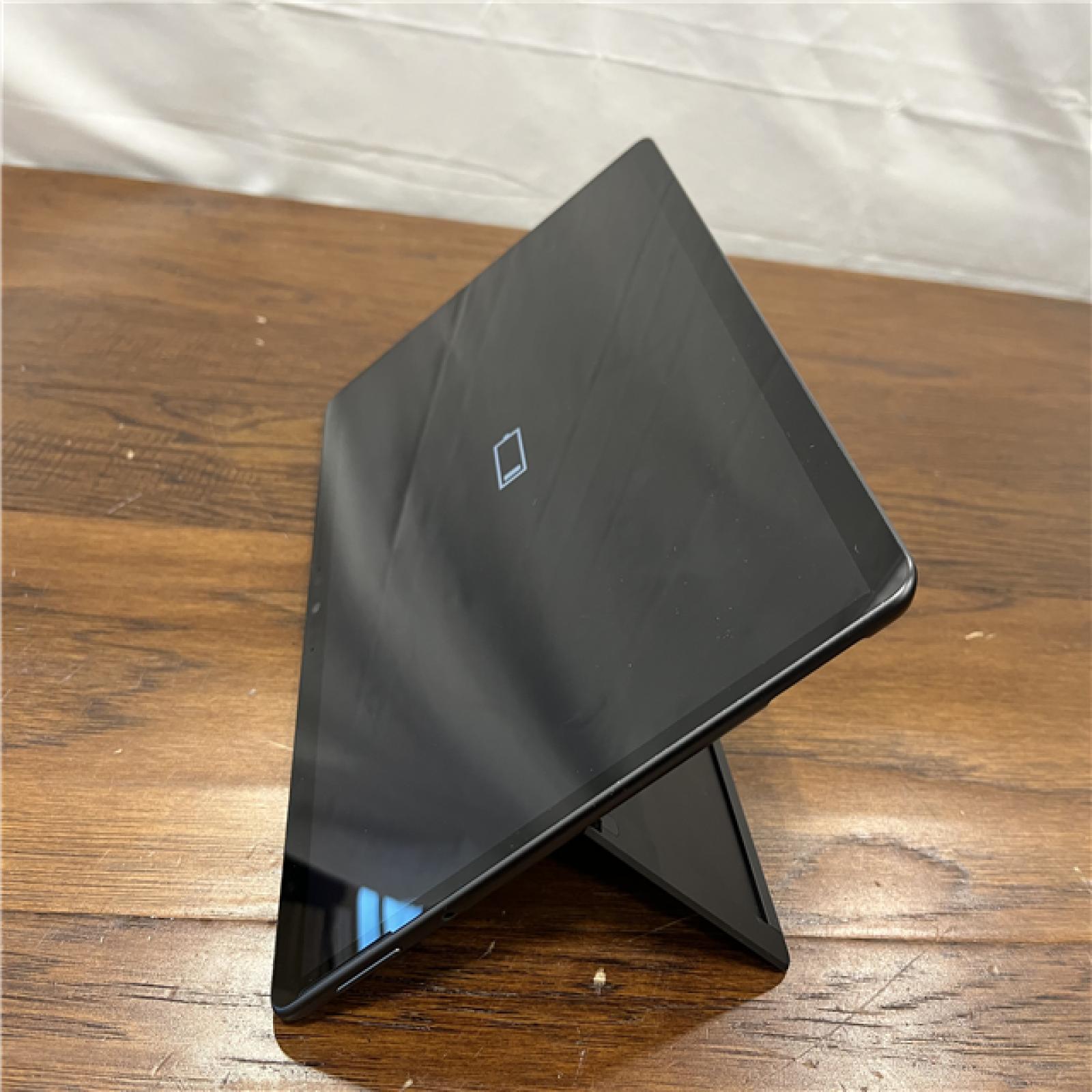 Microsoft Surface Pro 8 1983 13 i5-1135G7 2.40GHz 8GB 256GB - Black