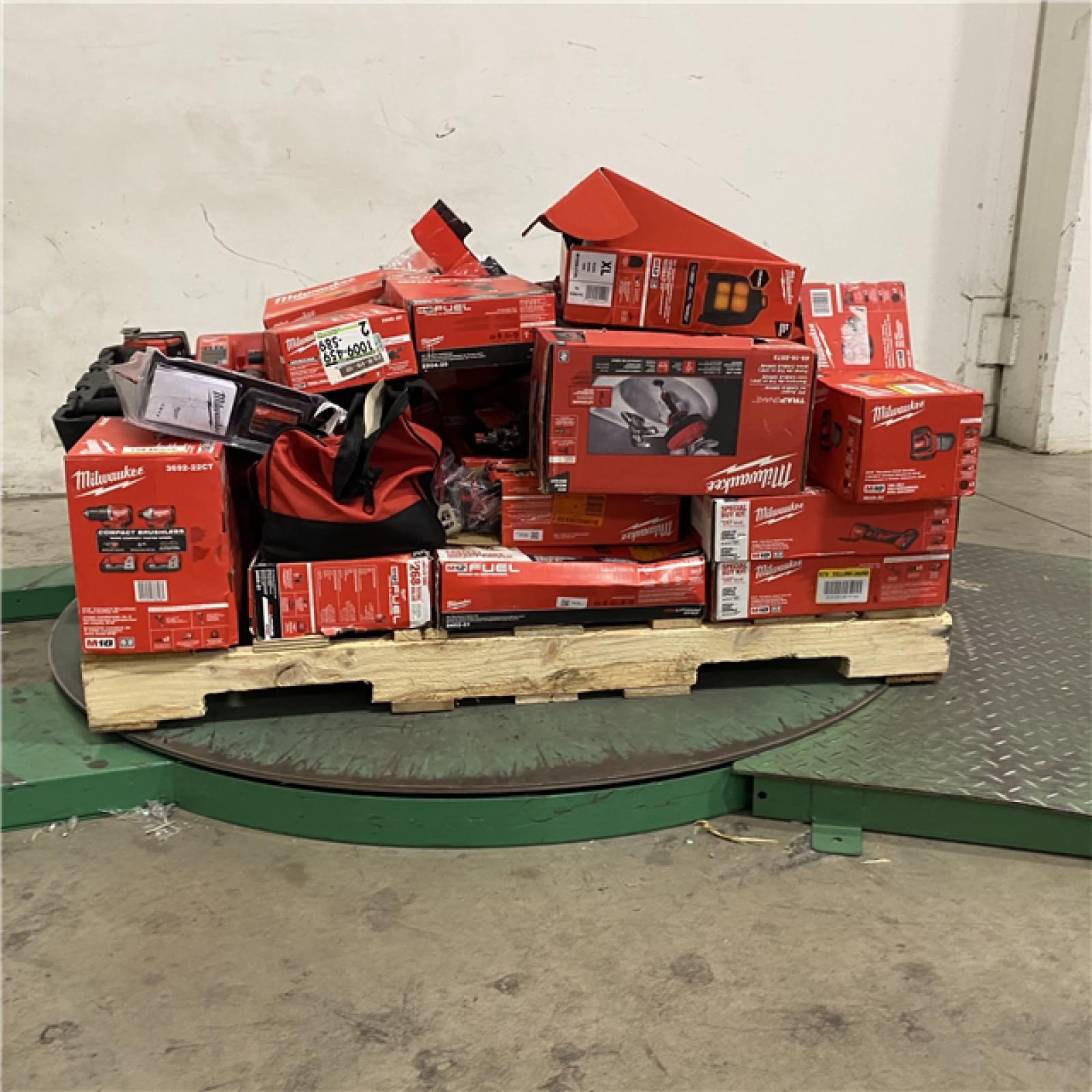 Dallas Location - As-Is MILWAUKEE Tool Pallet