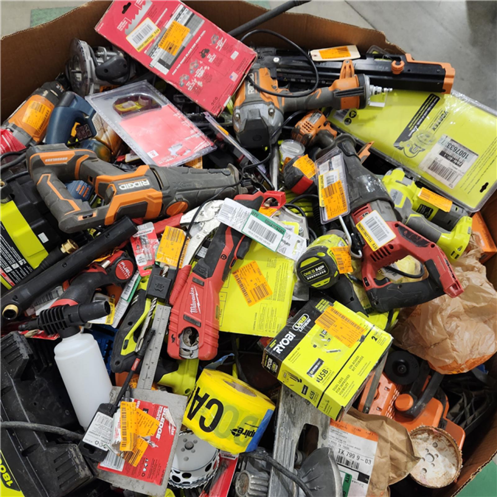 Dallas Location - As-Is Tool Pallet