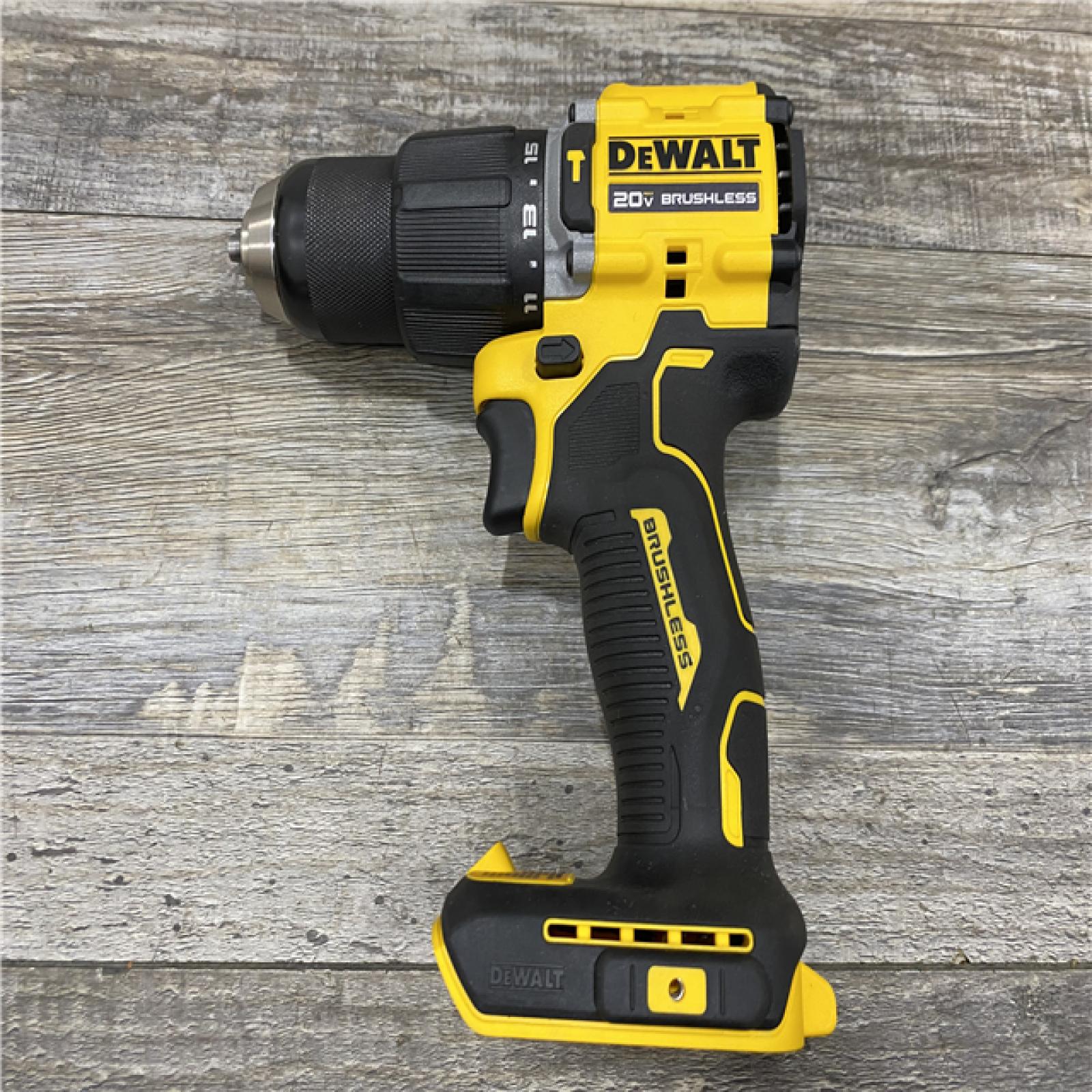 AS-IS DEWALT ATOMIC 20V Lithium-Ion Cordless 1/2 in. Hammer Drill Kit