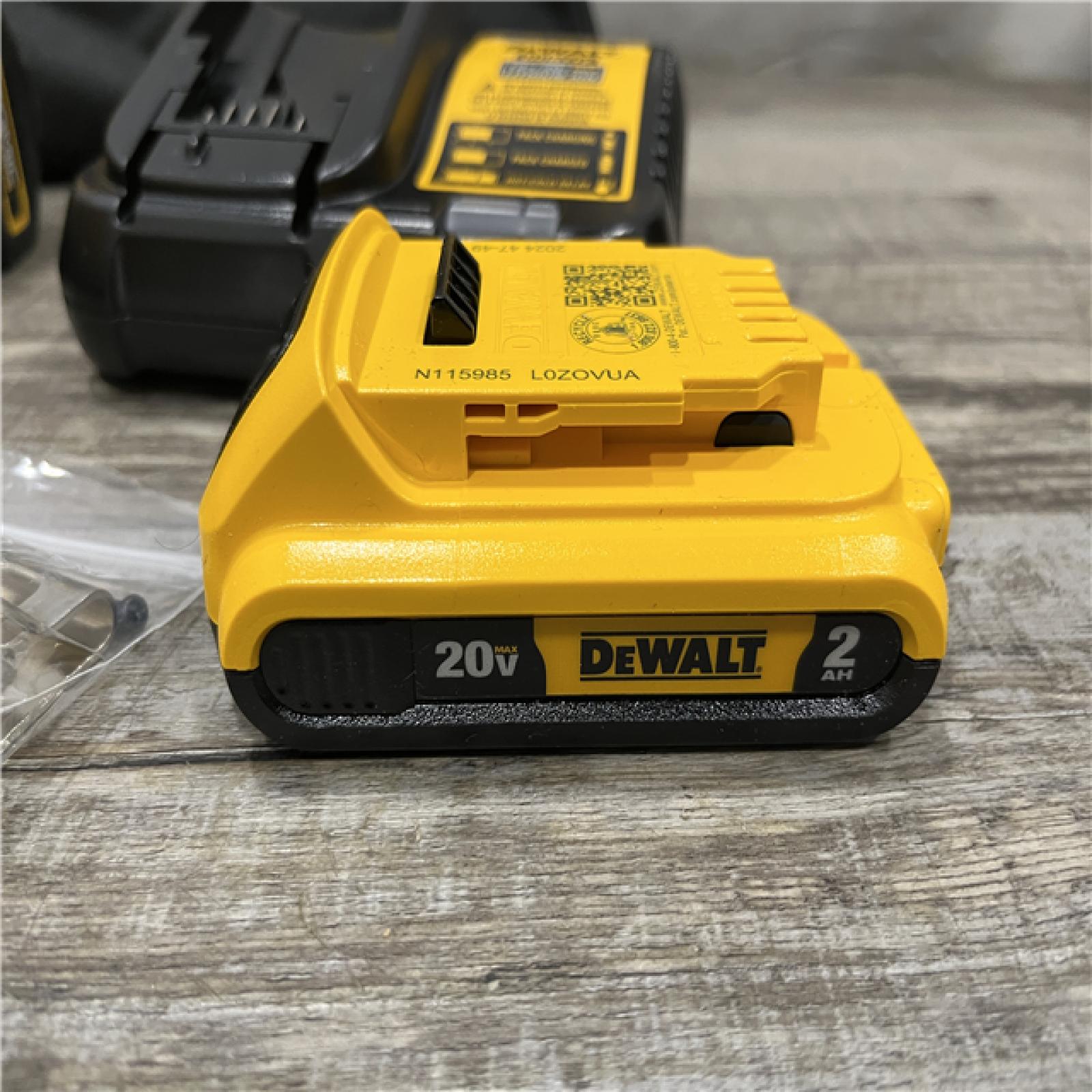 AS-IS DEWALT Atomic 20V Max Lithium-Ion Brushless Cordless Compact 1/4 in. Impact Driver Kit