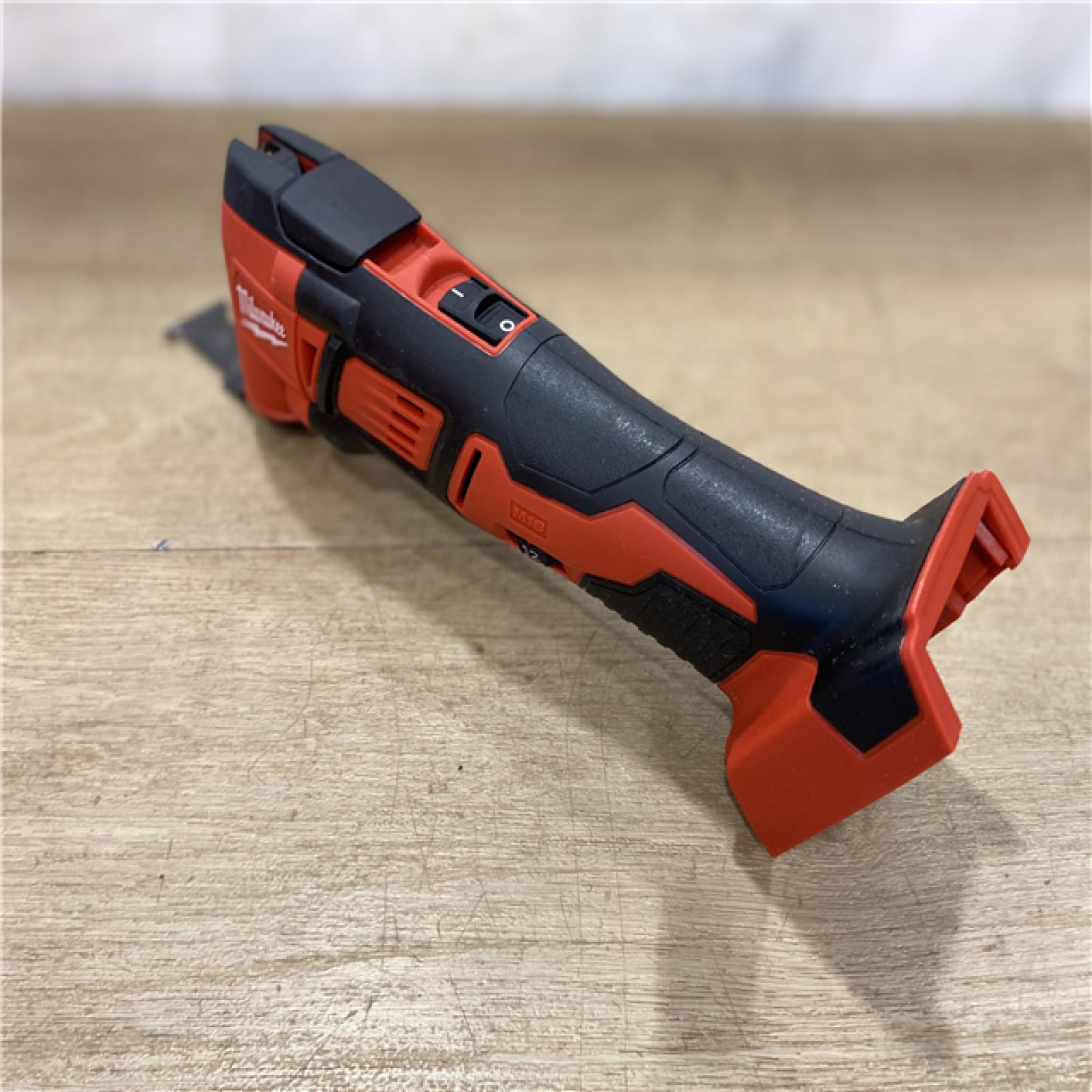 AS-IS Milwaukee 18V Lithium-Ion Cordless Oscillating Multi-Tool (Tool-Only)