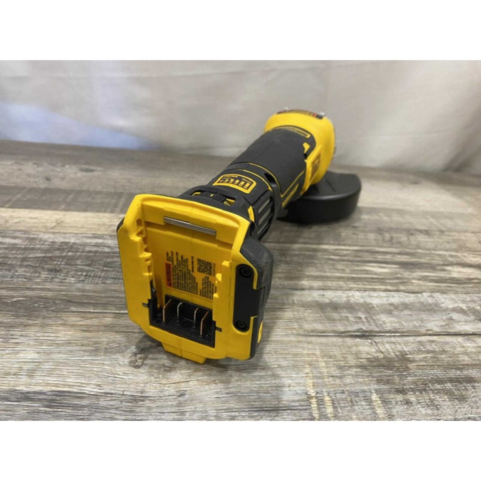 AS-IS DEWALT 20V XR Cordless 4-1/2. in. to 5 in. Variable Speed Angle Grinder (Tool Only)