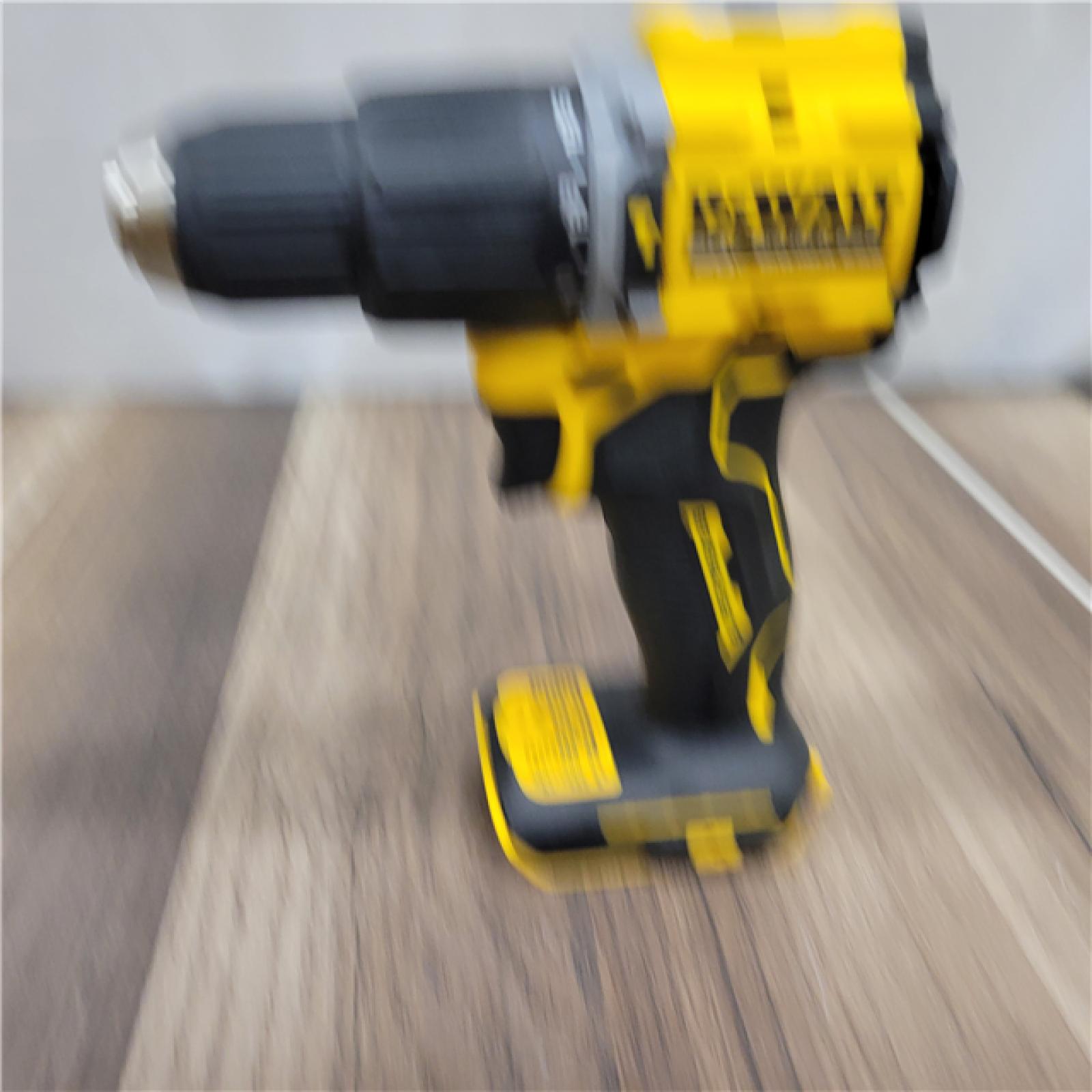 AS-IS  DEWALT ATOMIC 20-Volt Lithium-Ion Cordless 1/2 in. Compact Hammer Drill with 3.0Ah Battery, Charger