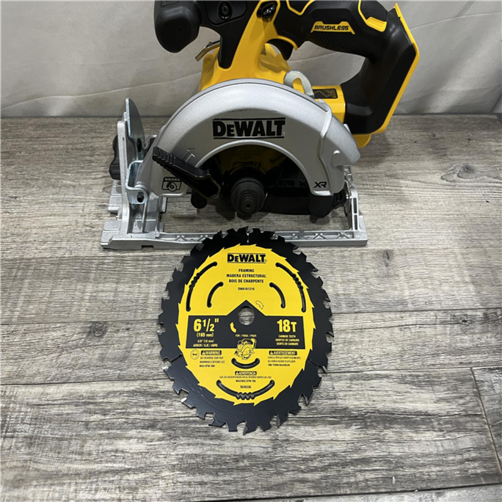 AS-IS DEWALT 20V MAX Cordless Brushless 6-1/2 in. Sidewinder Style Circular Saw (Tool Only)