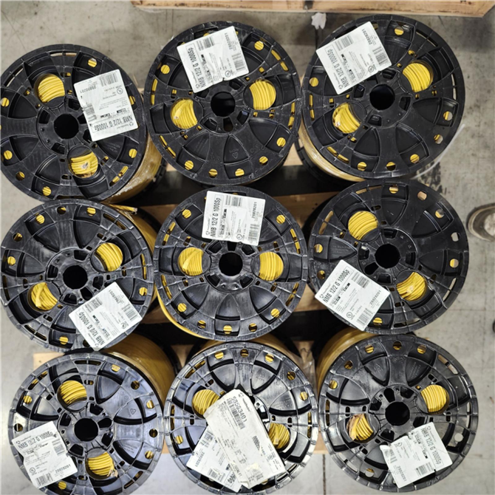 DALLAS LOCATION - Southwire 1000 ft. 12/2 Solid Romex SIMpull CU NM-B W/G Wire PALLET-(9 UNITS)