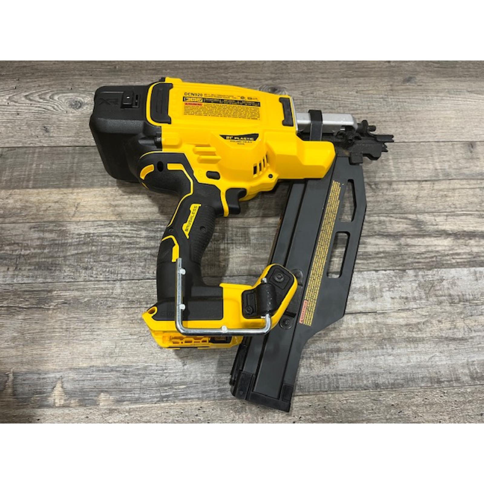 AS-IS DEWALT 20-Volt 21° Cordless Framing Nailer (Tool-Only)