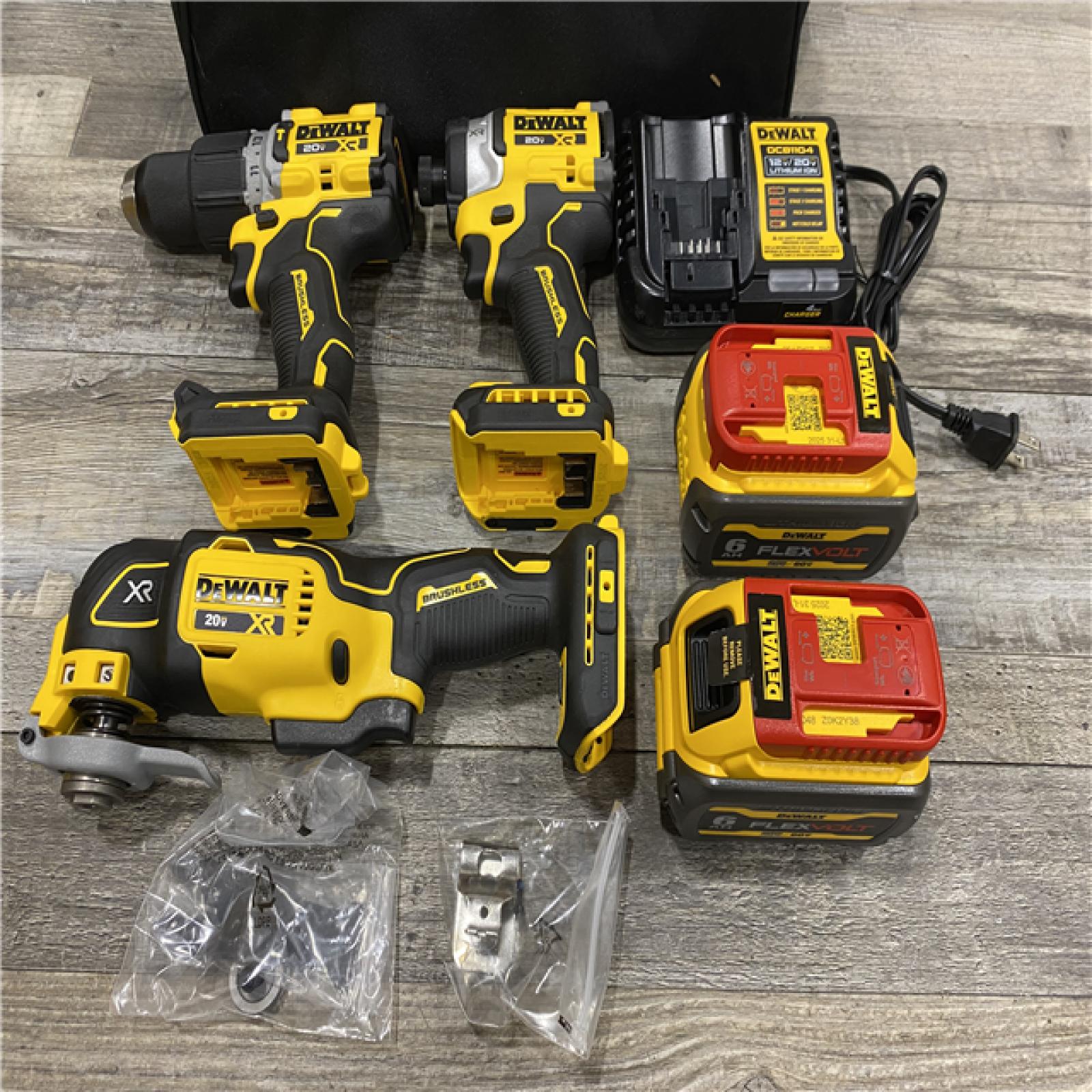 AS-IS DEWALT 20V MAX Lithium-Ion Cordless 3-Tool Combo Kit