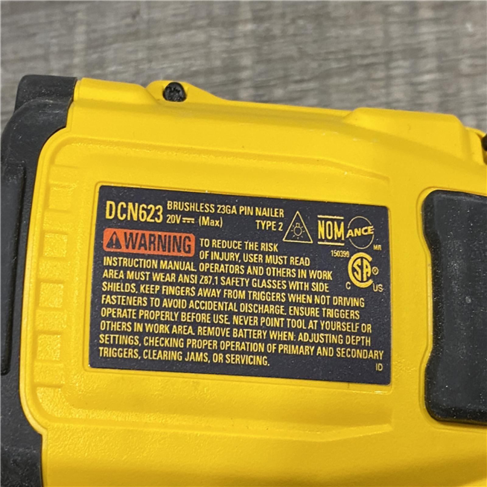 AS-IS DEWALT ATOMIC 20V MAX Lithium Ion Cordless 23 Gauge Pin Nailer Kit