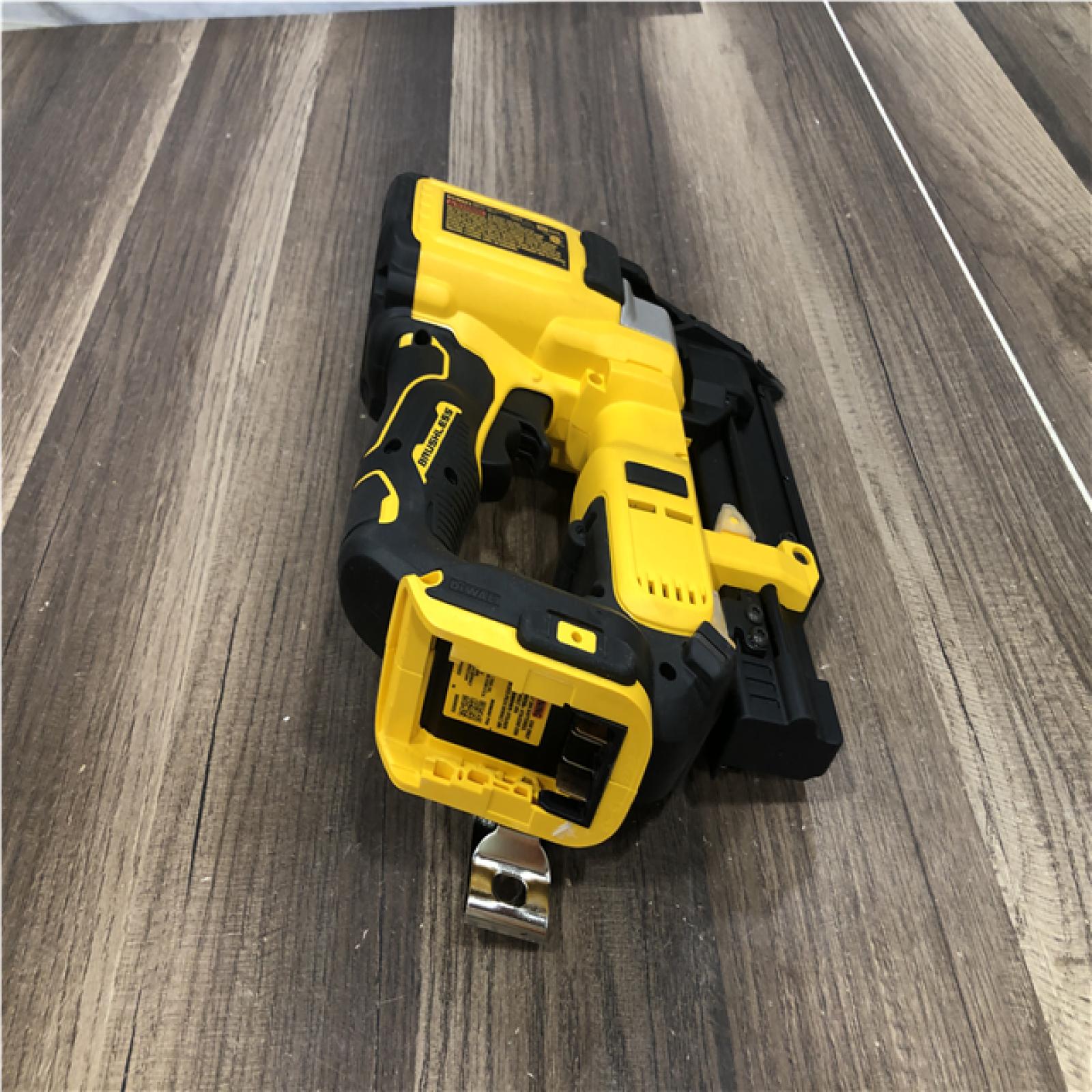 AS-IS DEWALT ATOMIC 20V MAX Lithium Ion Cordless 23 Gauge Pin Nailer Tool Only
