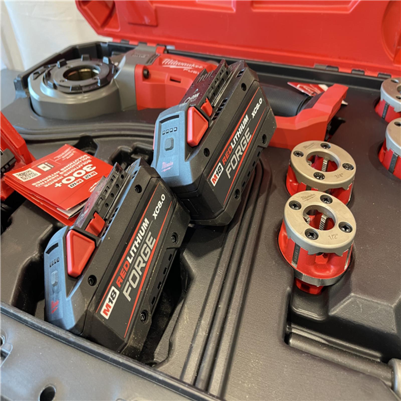 AS-IS - Milwaukee M18 FUEL One-Key Cordless Brushless Compact Pipe Threader Kit