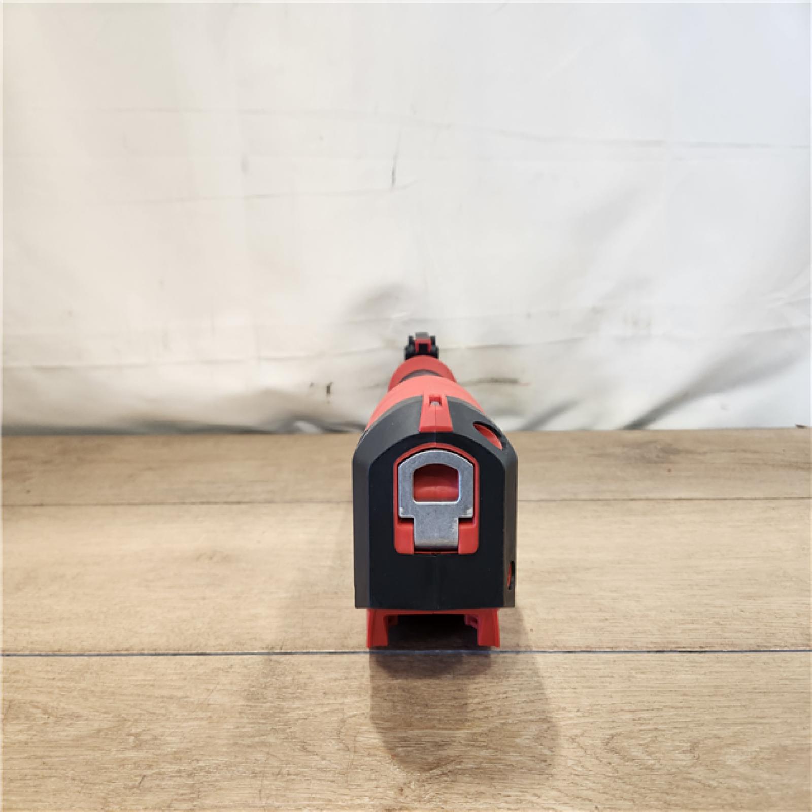 AS-IS- Milwaukee 18V Lithium-Ion Cordless Short Throw Press Tool Kit