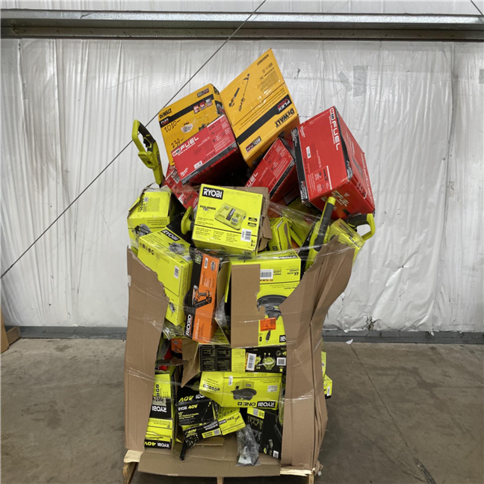 Houston Location AS IS - Tool Pallet