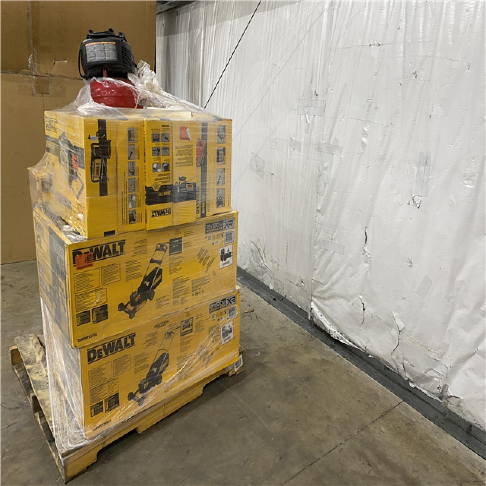 Houston Location AS IS - Tool Pallet