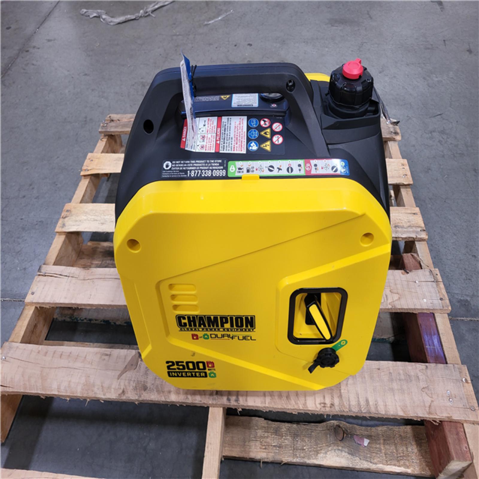 CALIFORNIA AS-IS NEW CHAMPION DUAL FUEL 2500 STARTING WATT/ 1850 RUNNING WATT INVERTER GENERATOR