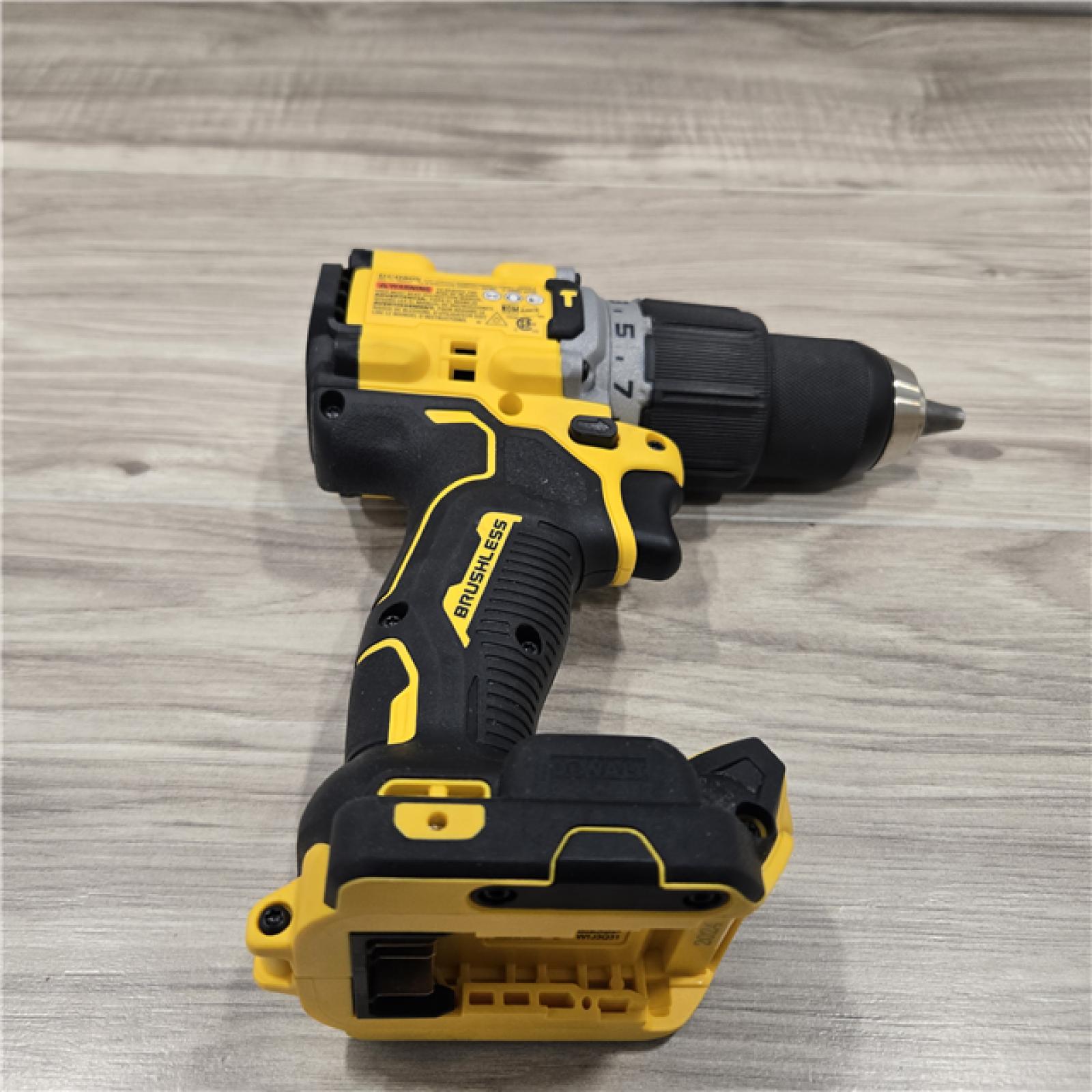 LIKE NEW! - DEWALT 20V Hammer Drill (Tool-Only)